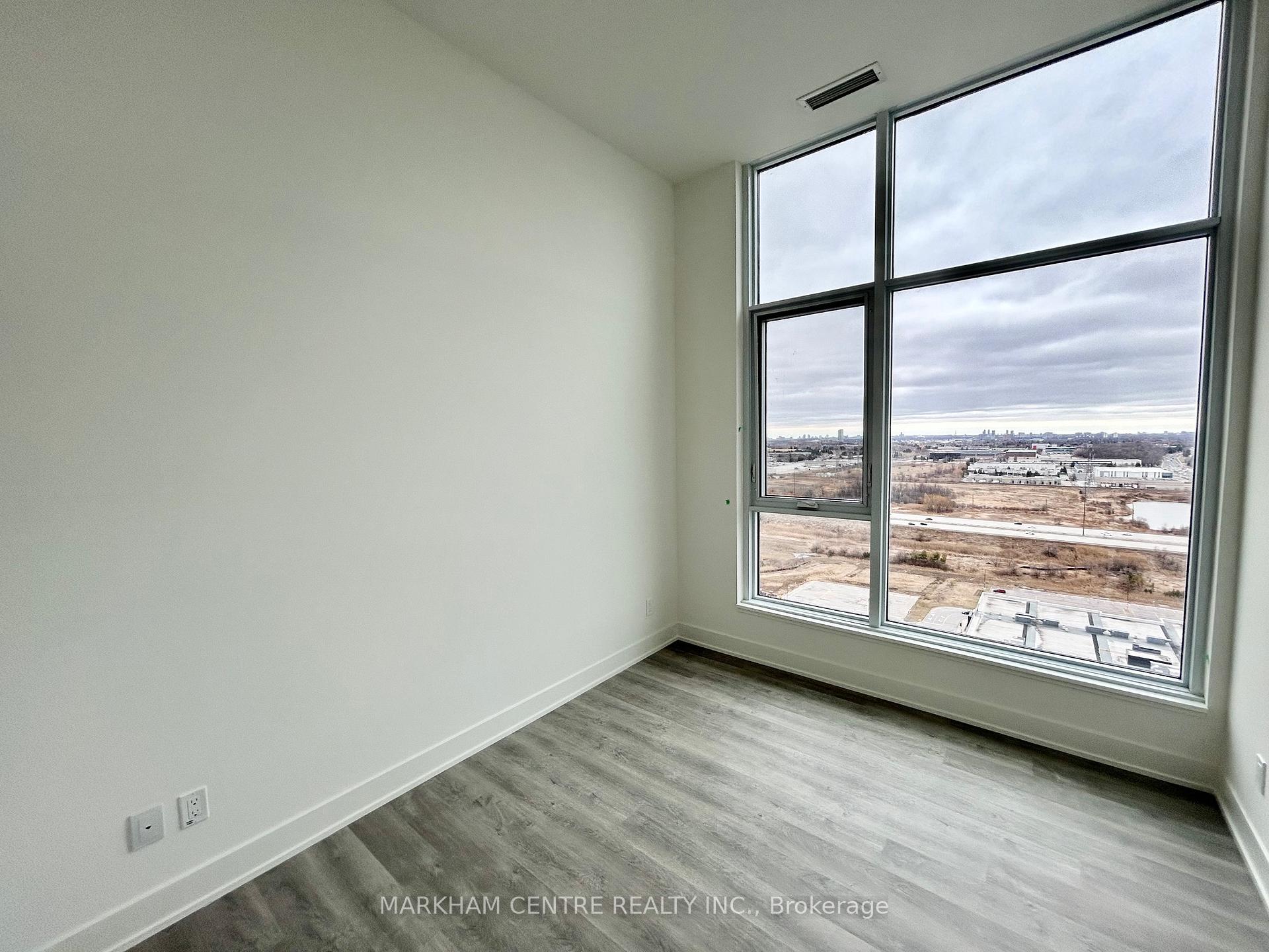 Photo 3 of Unit PH09, 38 Andre De Grasse Street, Markham, Unionville — HOMEH