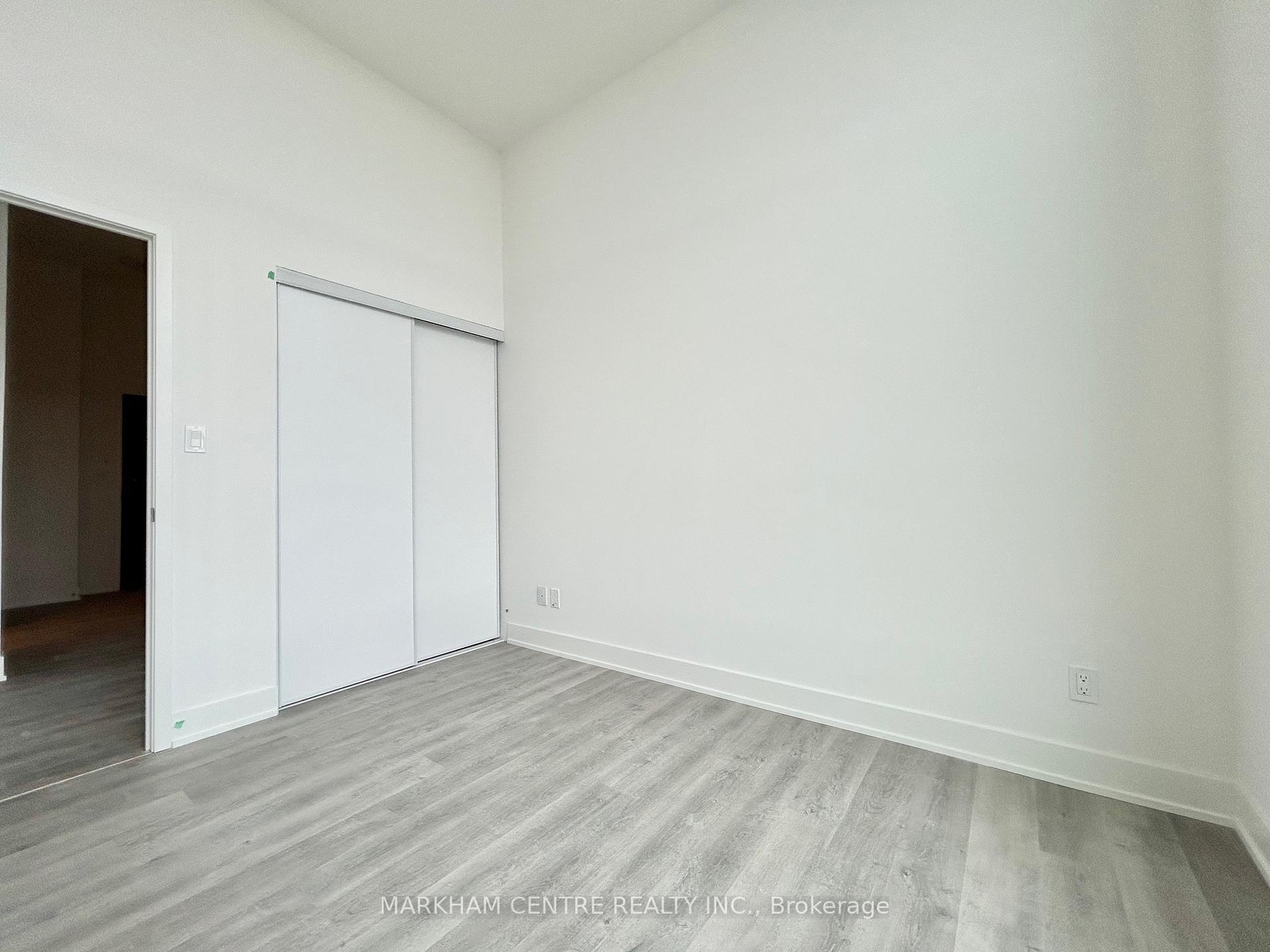 Photo 4 of Unit PH09, 38 Andre De Grasse Street, Markham, Unionville — HOMEH