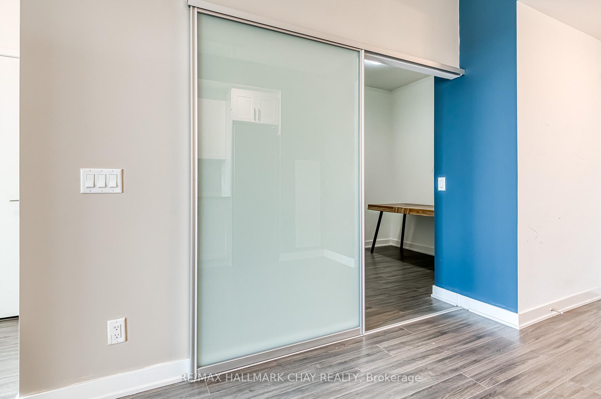 Photo 15 of Unit 217, 681 Yonge Street N, Barrie, Painswick South — HOMEH
