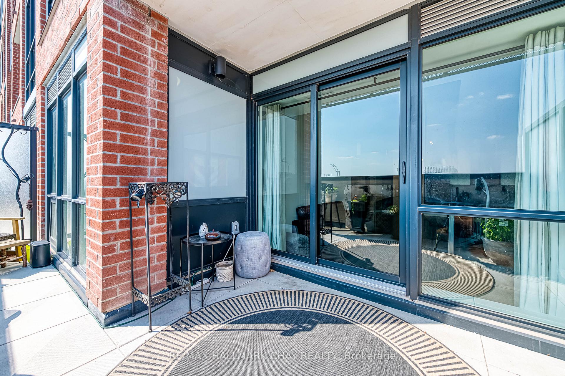 Photo 19 of Unit 217, 681 Yonge Street N, Barrie, Painswick South — HOMEH