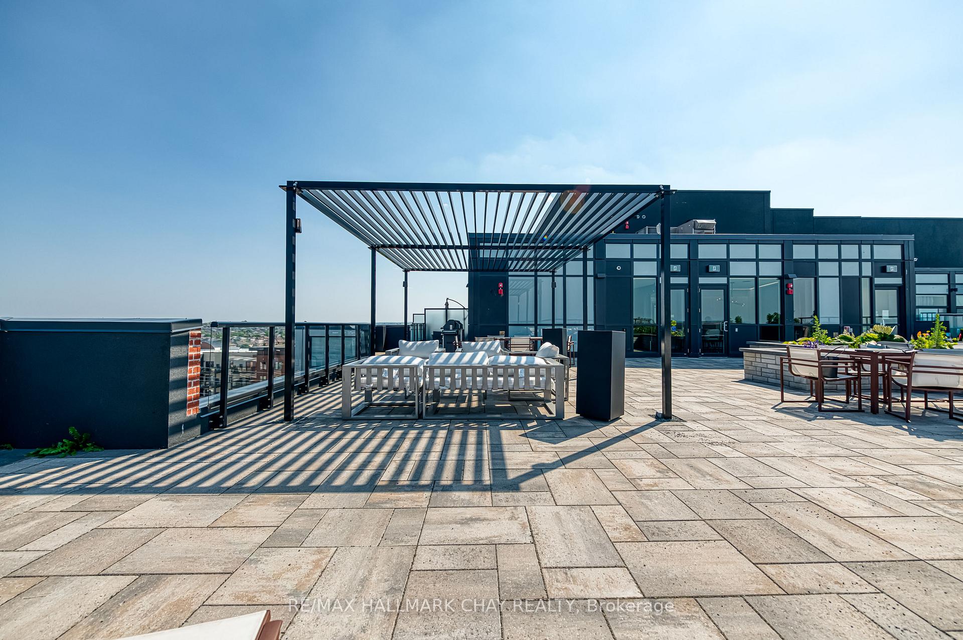Photo 30 of Unit 217, 681 Yonge Street N, Barrie, Painswick South — HOMEH
