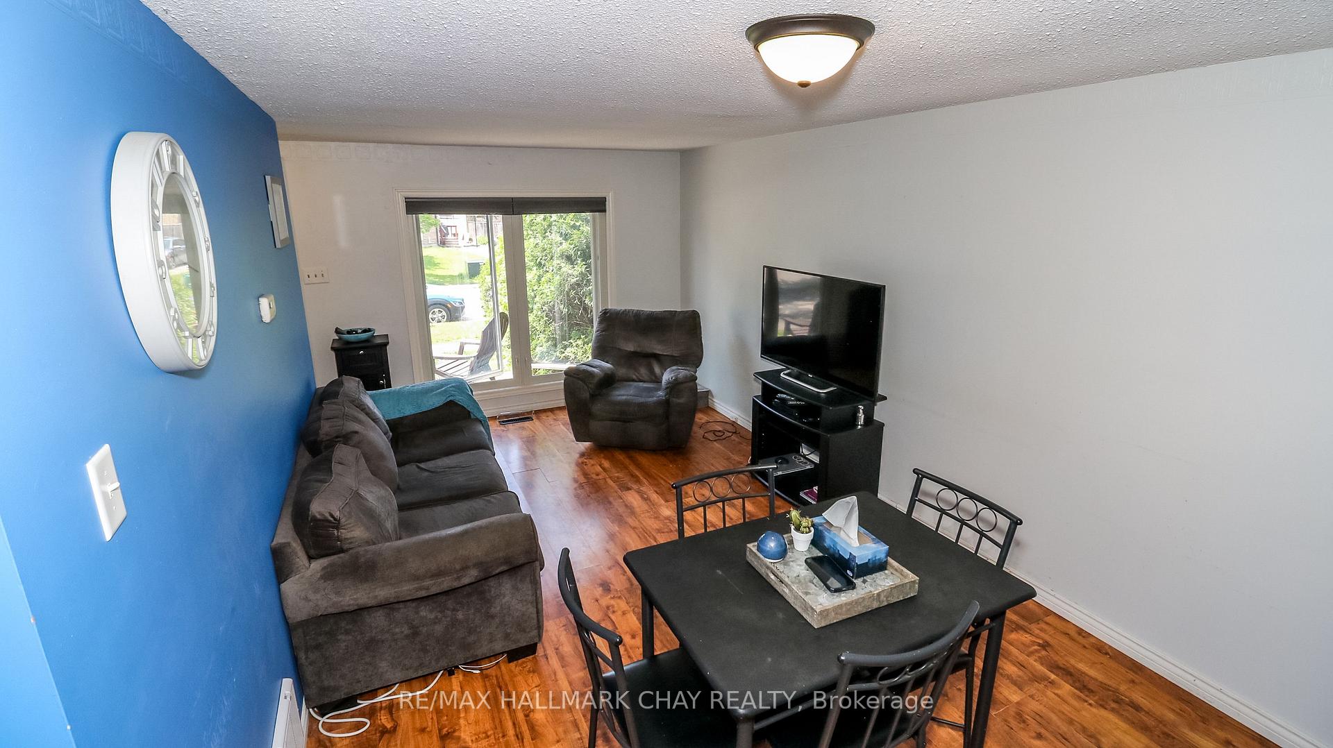 Photo 21 of 21 Scott Crescent, Barrie, Letitia Heights — HOMEH