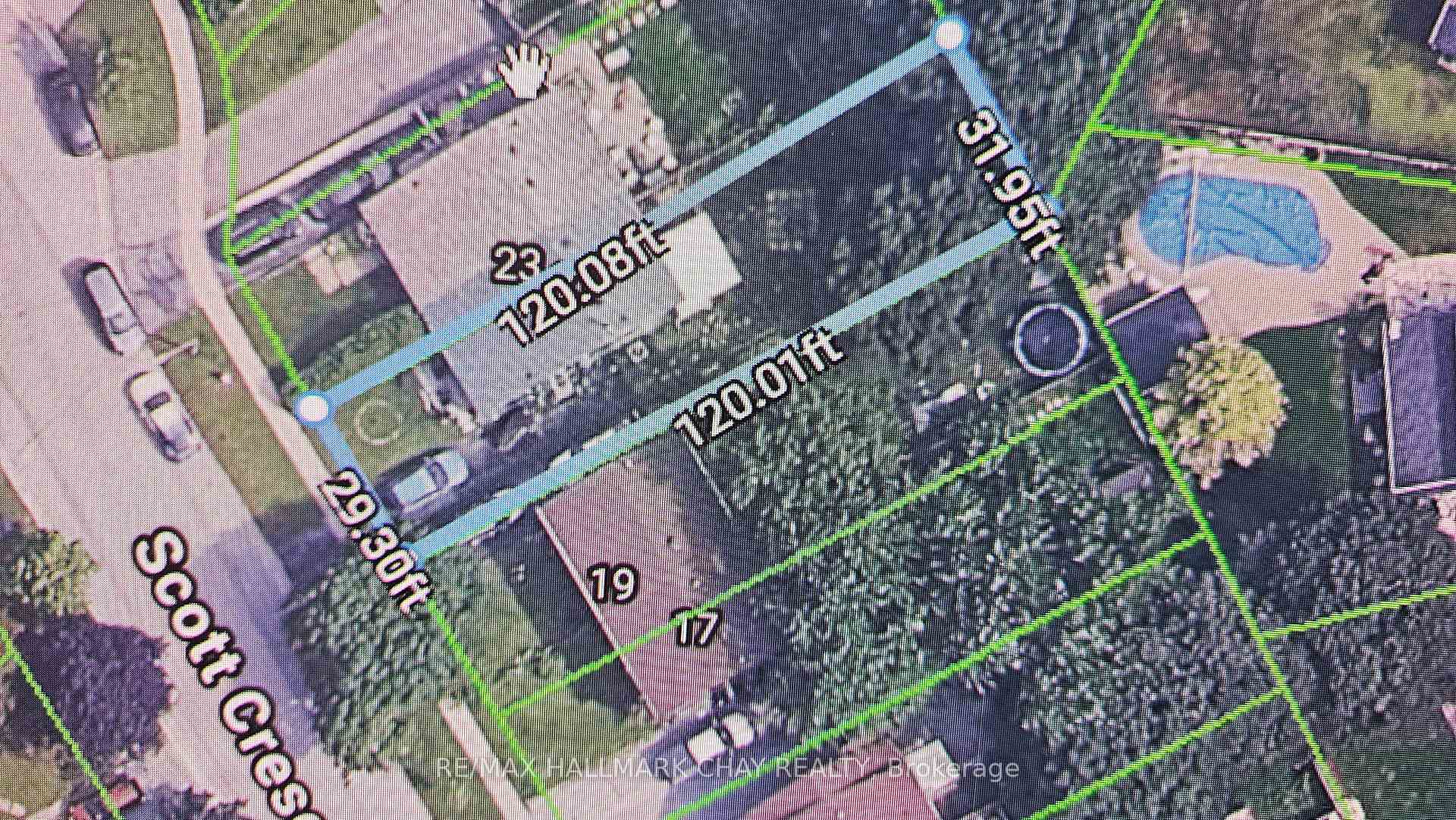Photo 42 of 21 Scott Crescent, Barrie, Letitia Heights — HOMEH