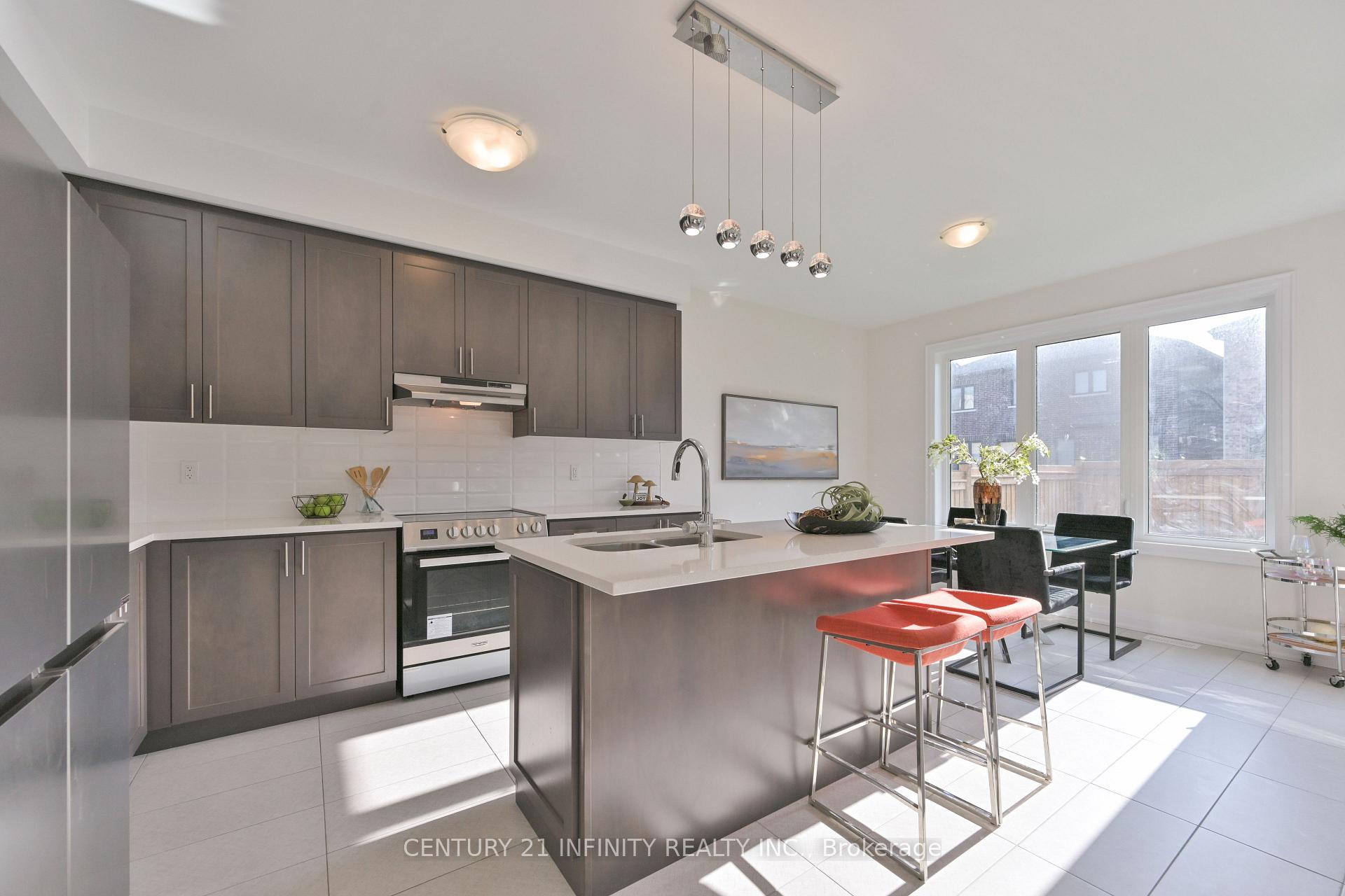 Photo 9 of 10 Hoad Street, Clarington, Newcastle — HOMEH