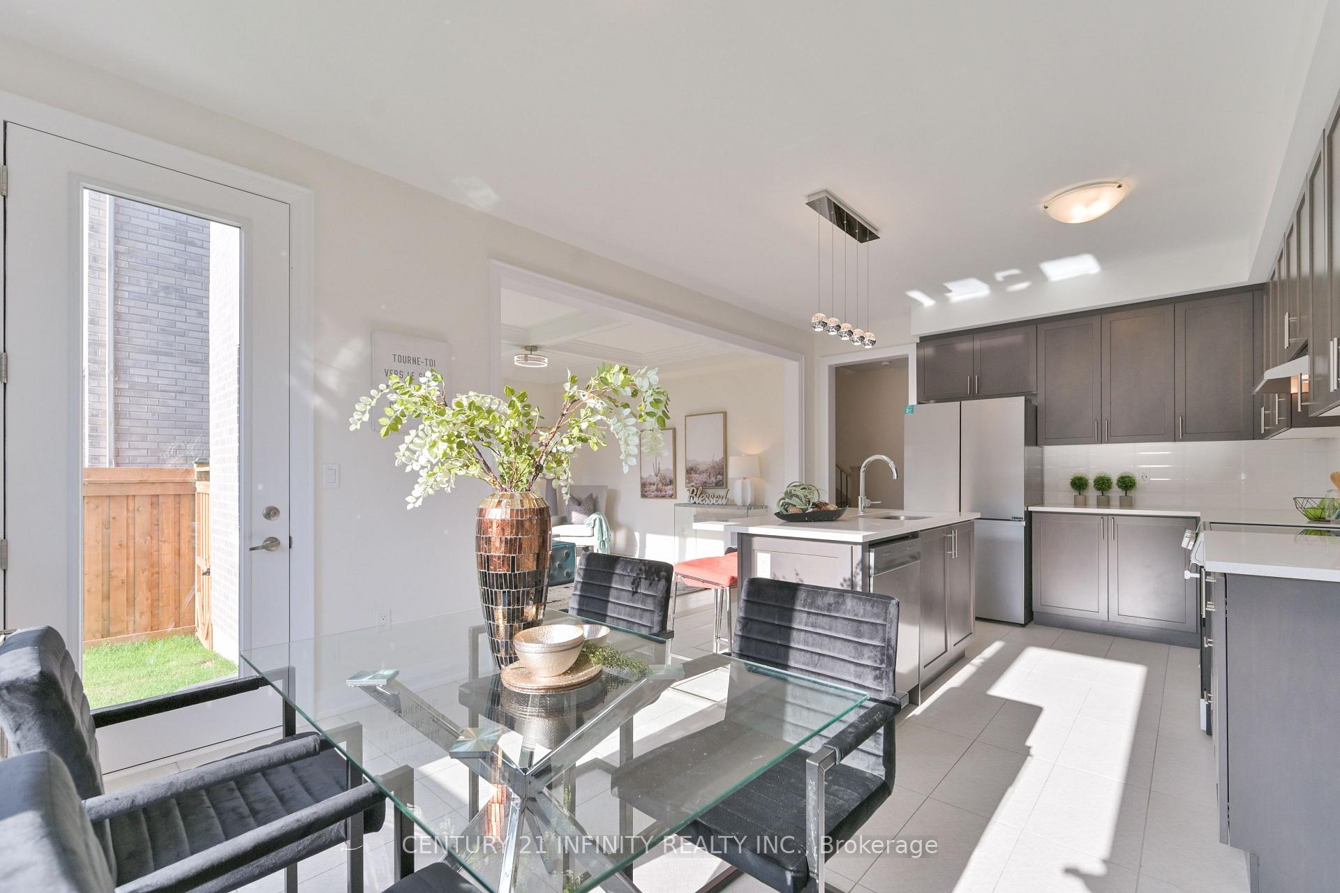 Photo 12 of 10 Hoad Street, Clarington, Newcastle — HOMEH