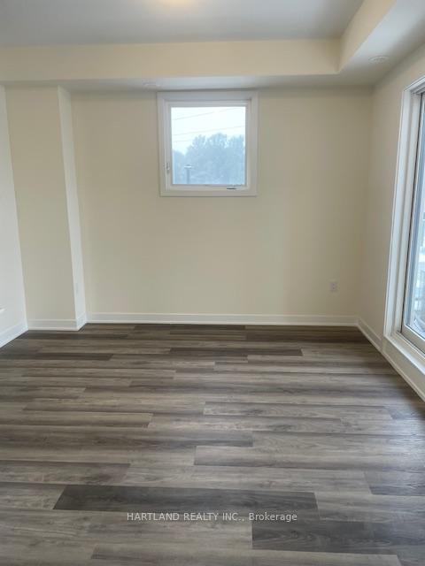 Photo 7 of Unit 1402, 1695 Dersan Street, Pickering, Duffin Heights — HOMEH