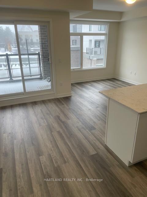 Photo 9 of Unit 1402, 1695 Dersan Street, Pickering, Duffin Heights — HOMEH