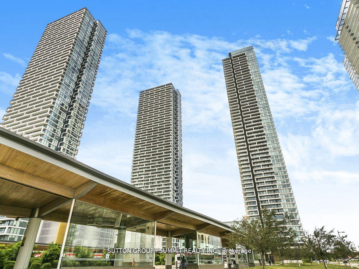 Front of Unit 1103, 950 Portage Parkway