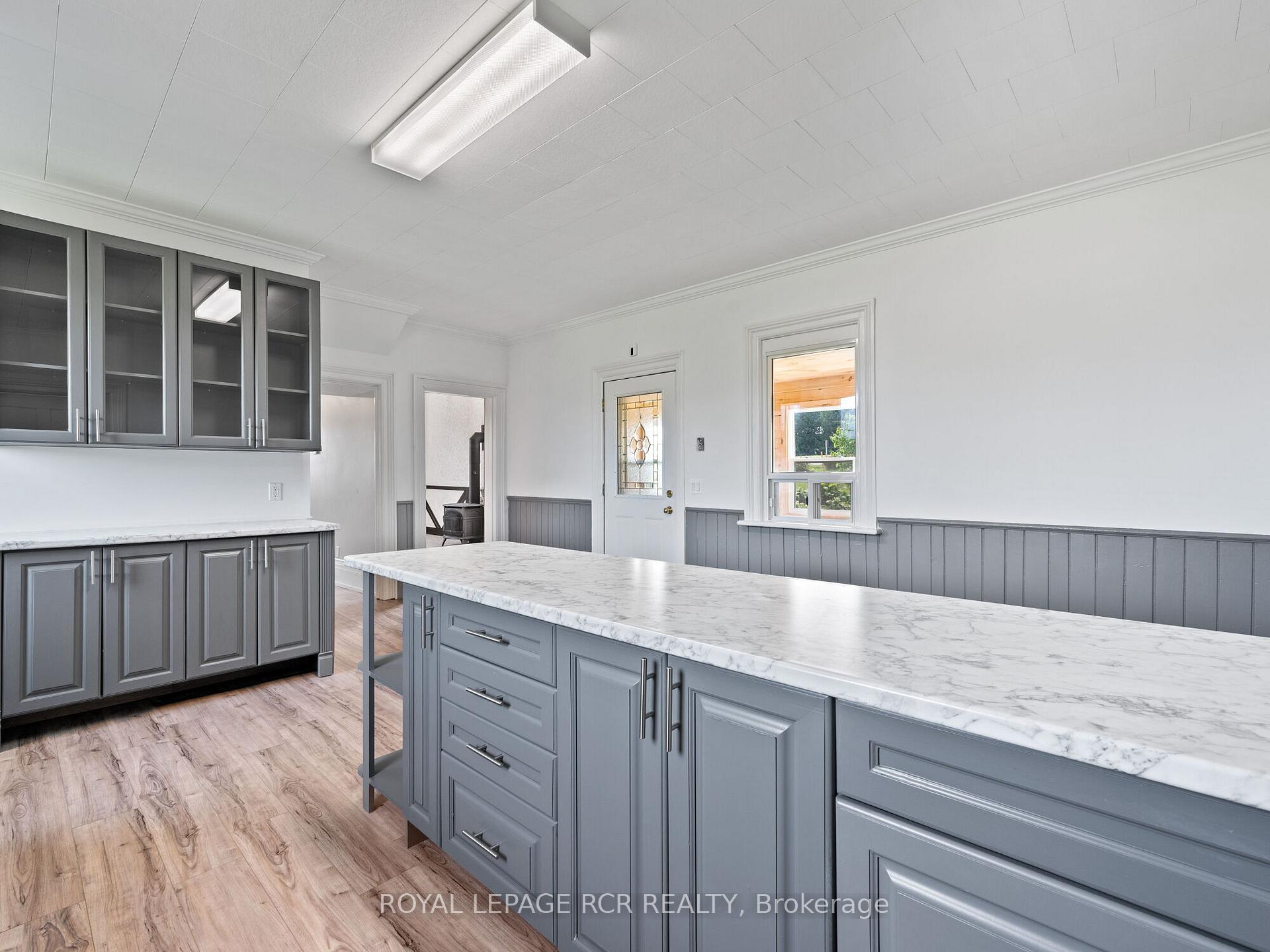Photo 17 of 316910 Highway 6, Chatsworth — HOMEH