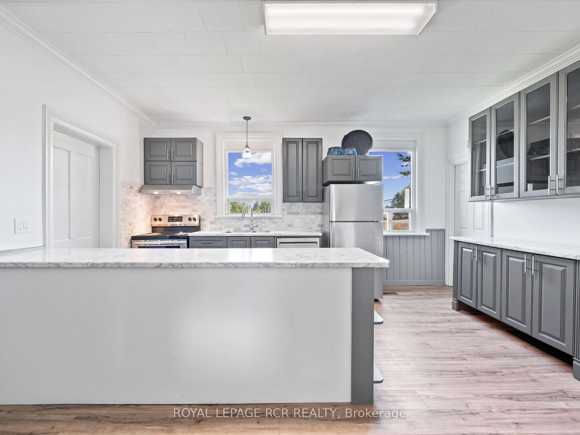 Photo 18 of 316910 Highway 6, Chatsworth — HOMEH
