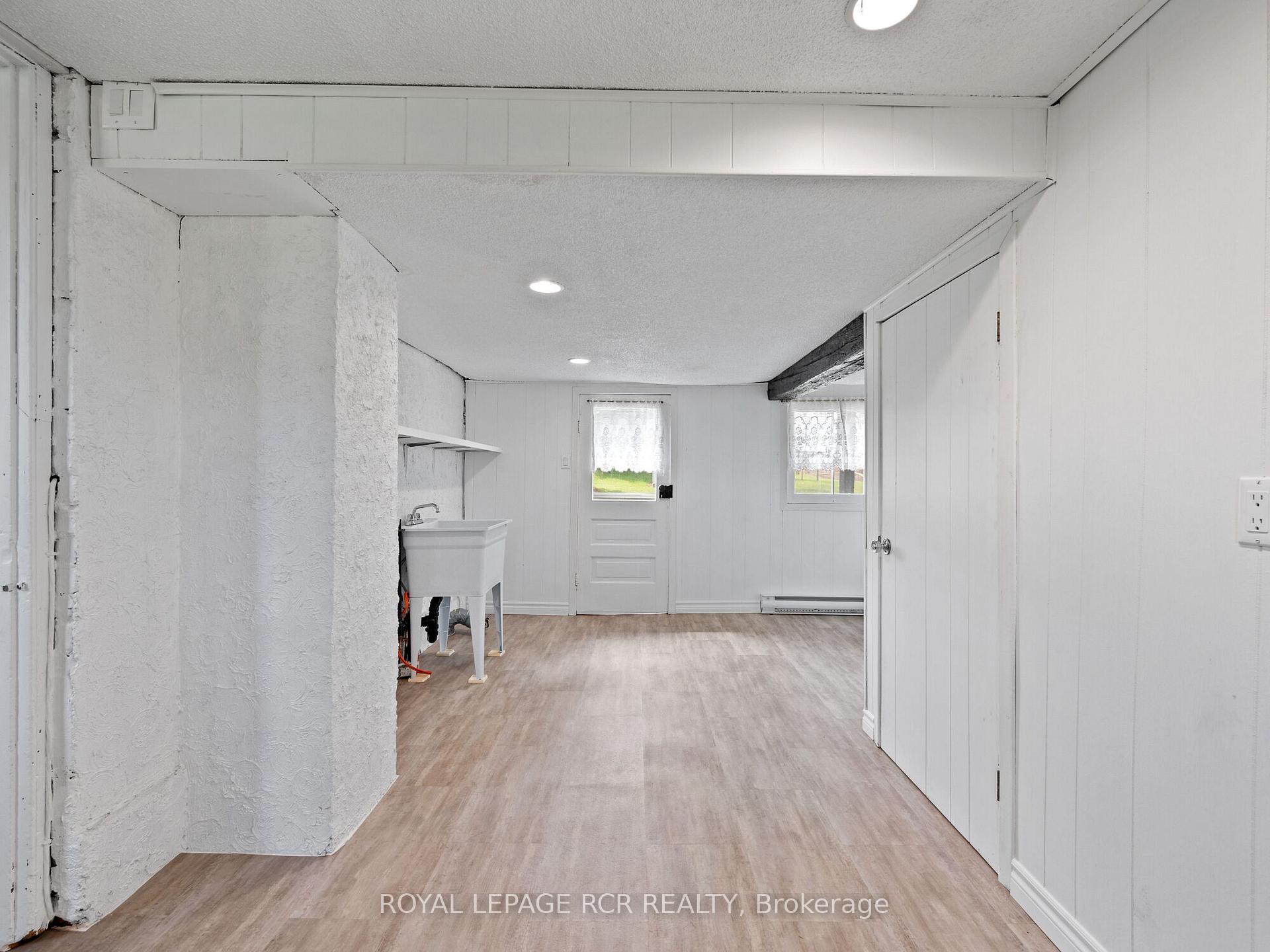 Photo 23 of 316910 Highway 6, Chatsworth — HOMEH