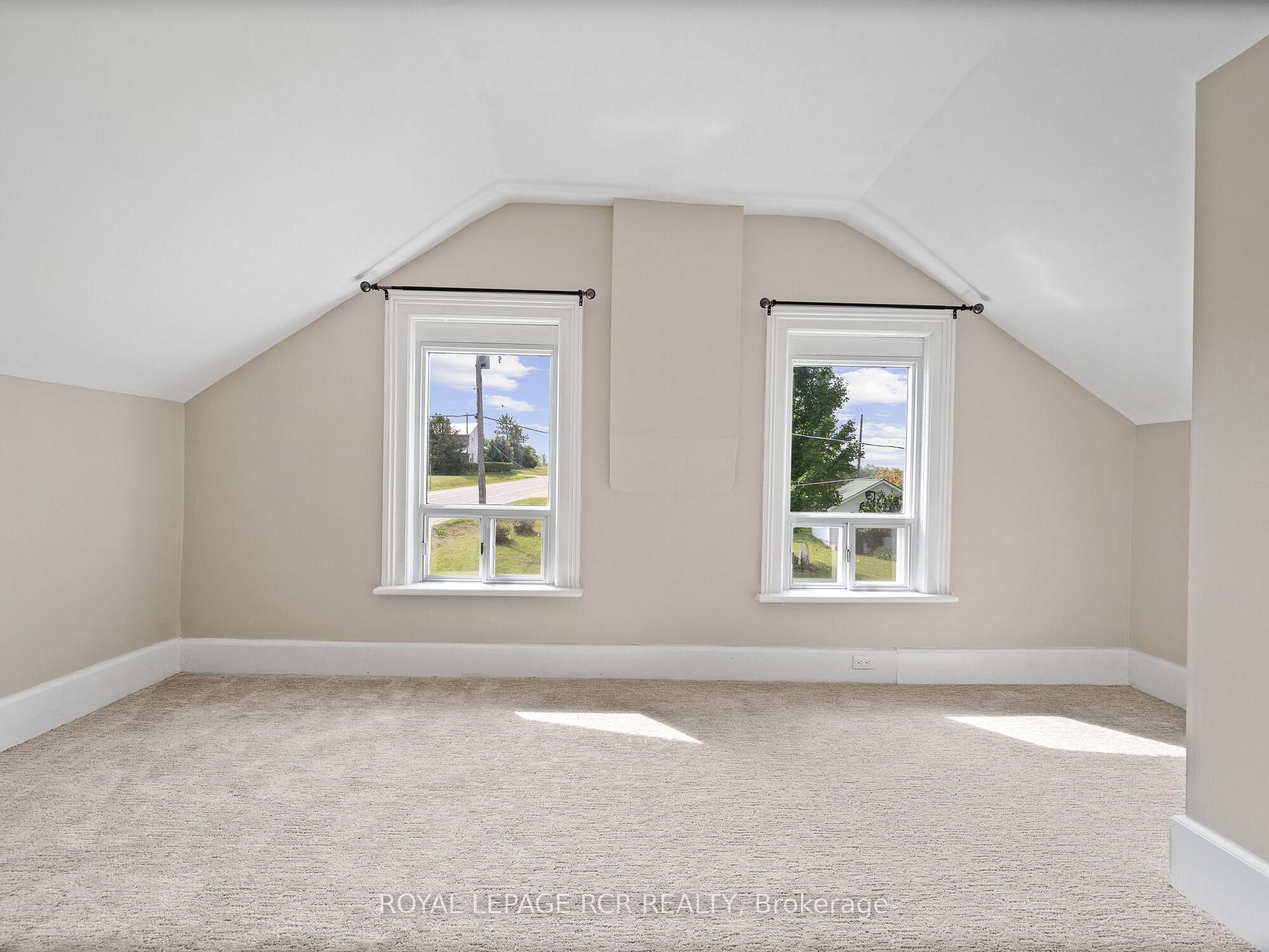 Photo 39 of 316910 Highway 6, Chatsworth — HOMEH