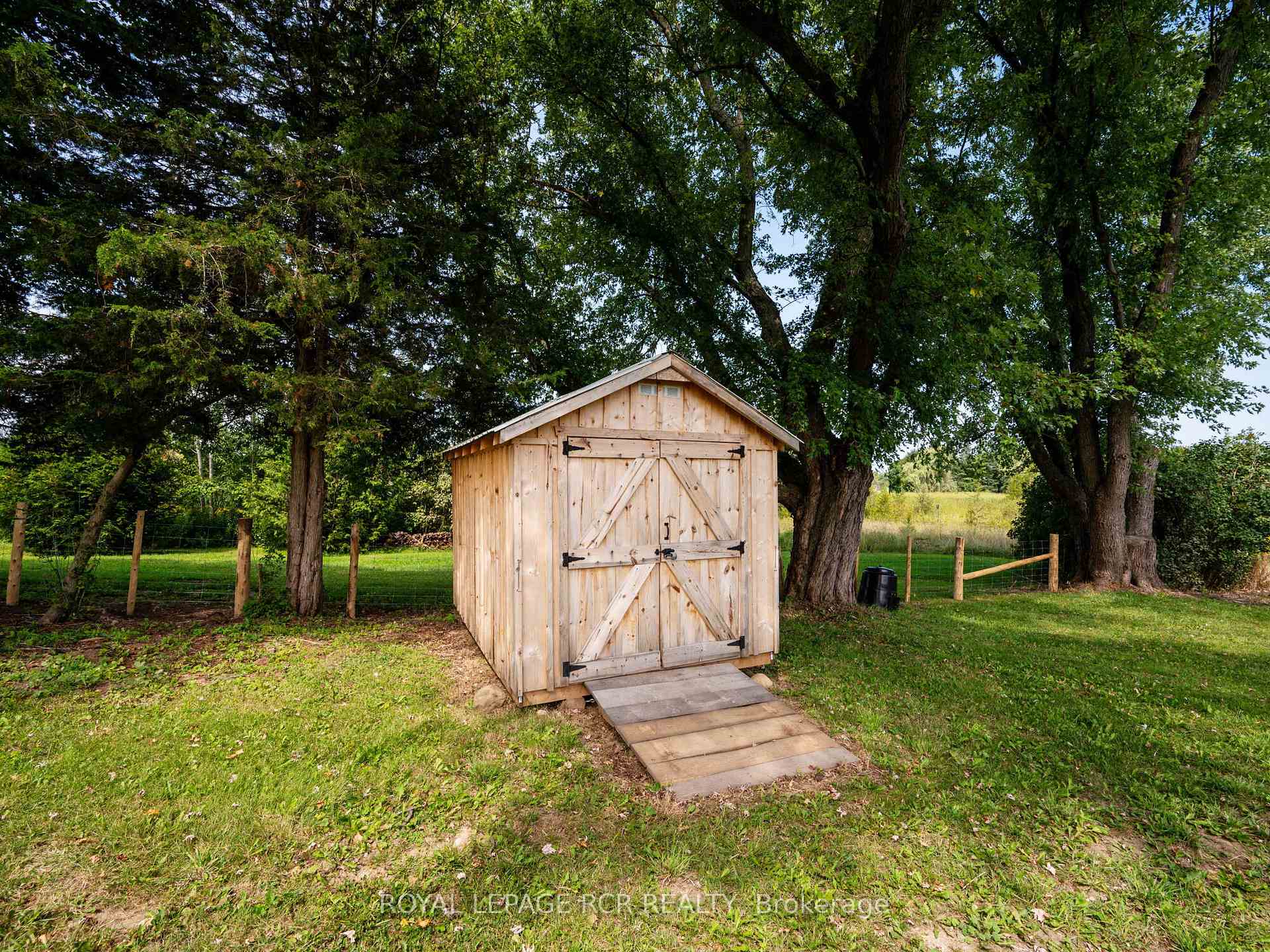Photo 46 of 316910 Highway 6, Chatsworth — HOMEH