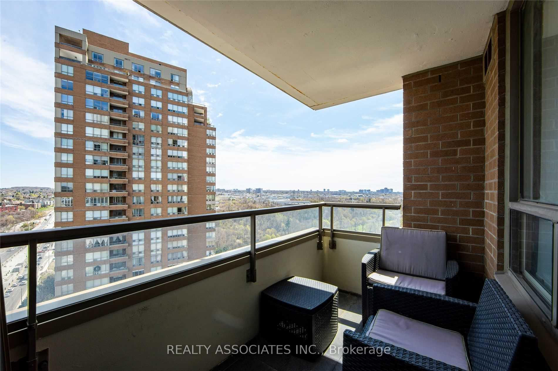 Photo 20 of Unit 2006, 215 Wynford Drive, Toronto, Flemingdon Park — HOMEH
