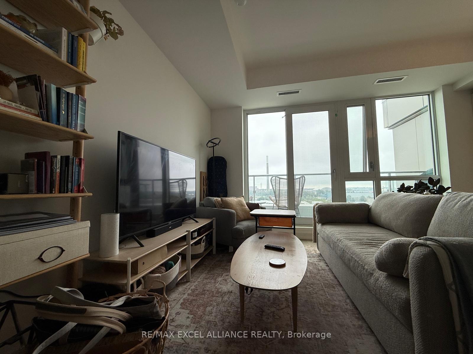 Photo 5 of Unit 805, 150 Logan Avenue, Toronto, South Riverdale — HOMEH