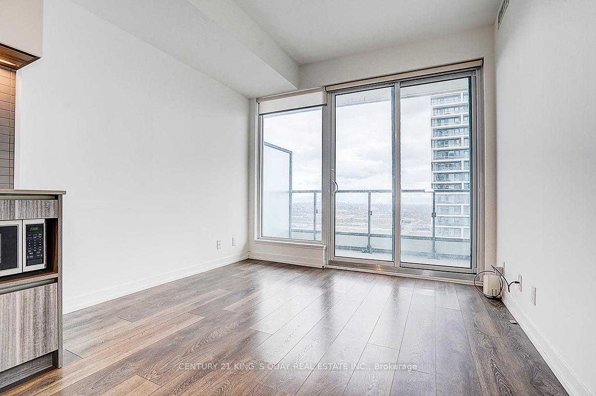Front of Unit 4908, 898 Portage Parkway