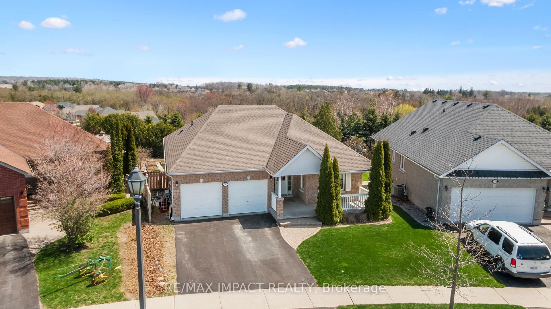 Photo 3 of 293 Ivey Crescent, Cobourg — HOMEH
