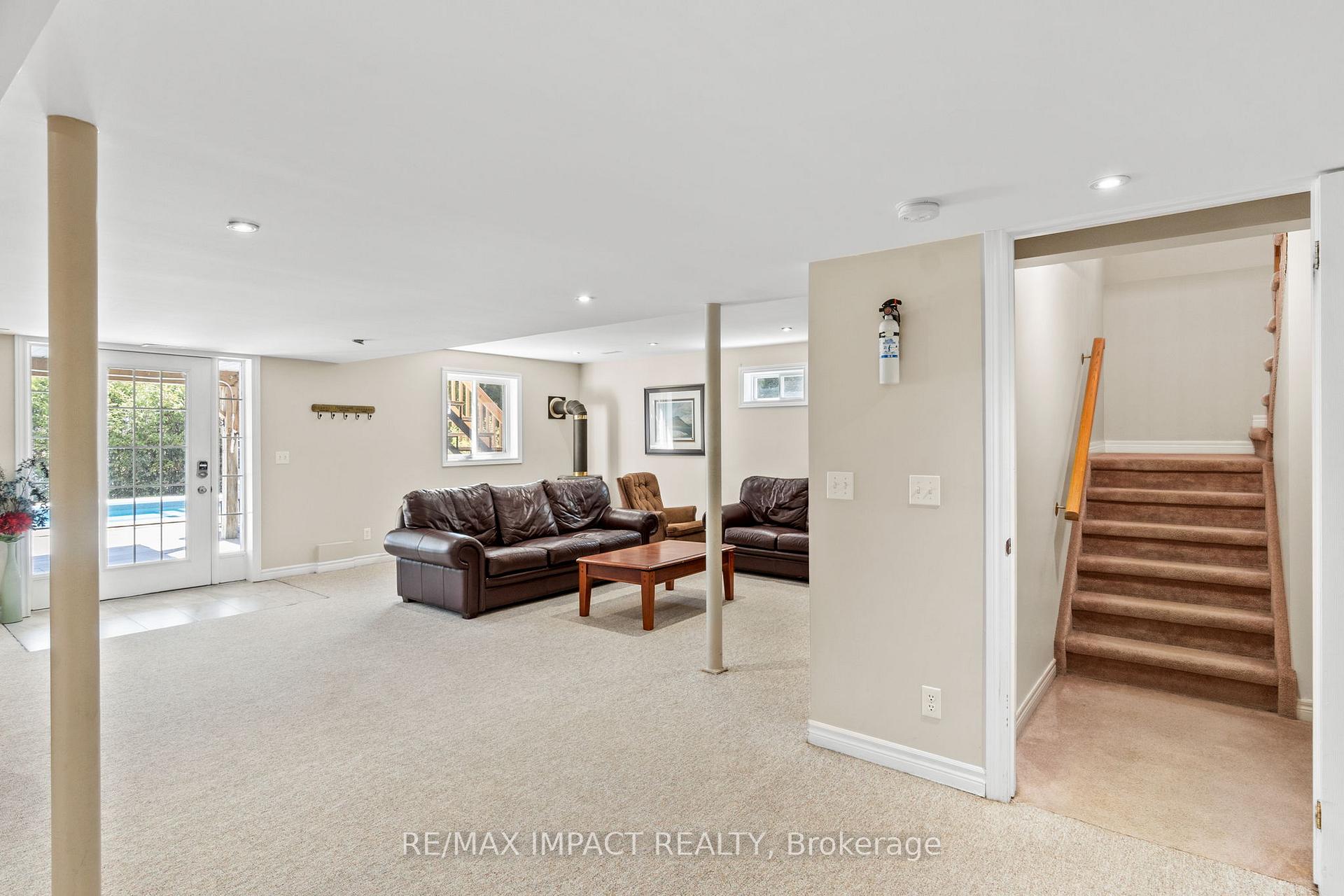 Photo 32 of 293 Ivey Crescent, Cobourg — HOMEH