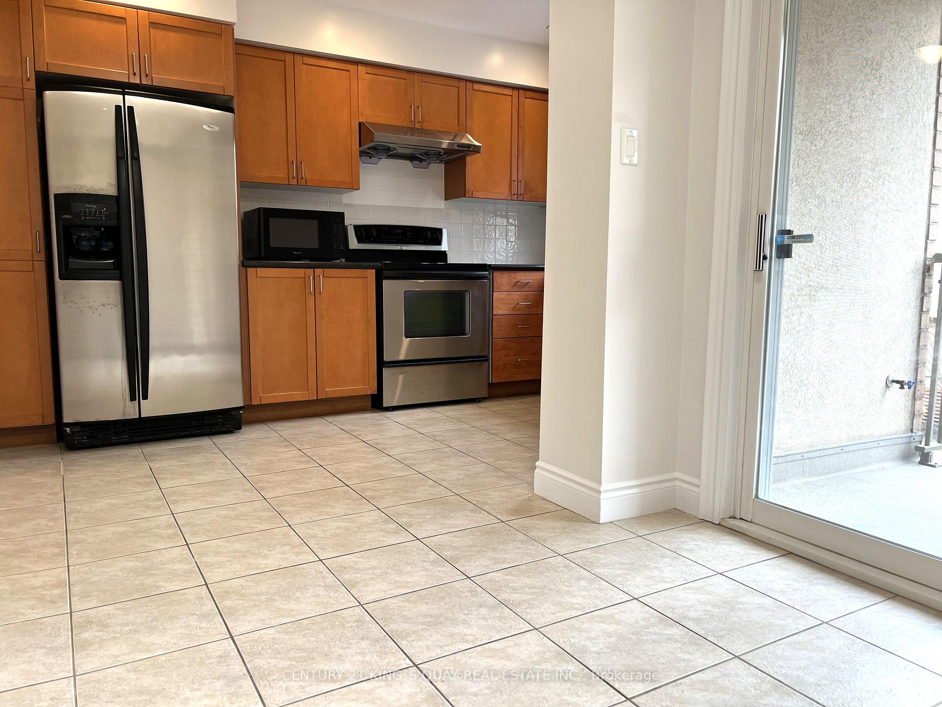 Photo 13 of 184 Legends Way, Markham, Unionville — HOMEH