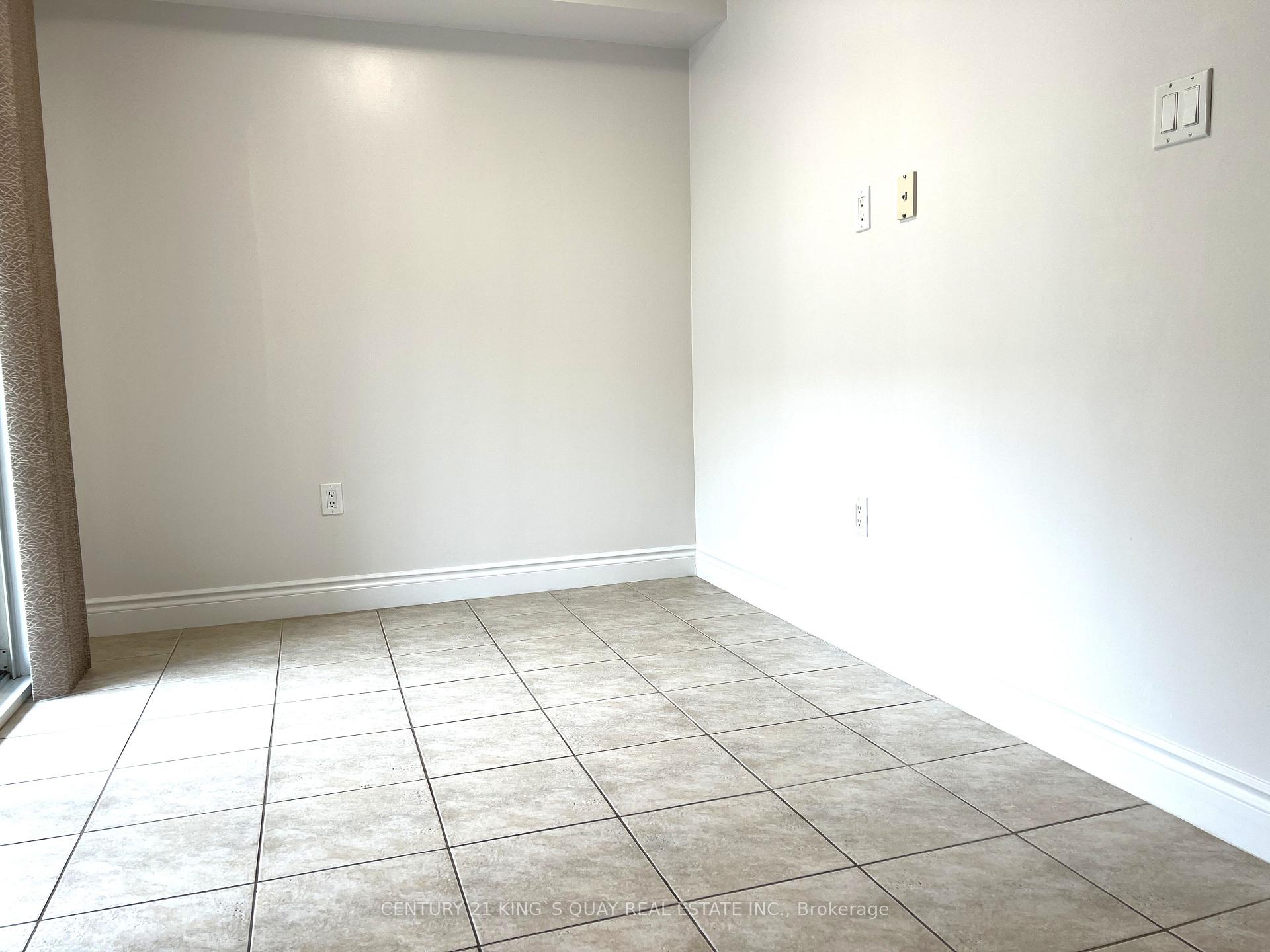 Photo 14 of 184 Legends Way, Markham, Unionville — HOMEH