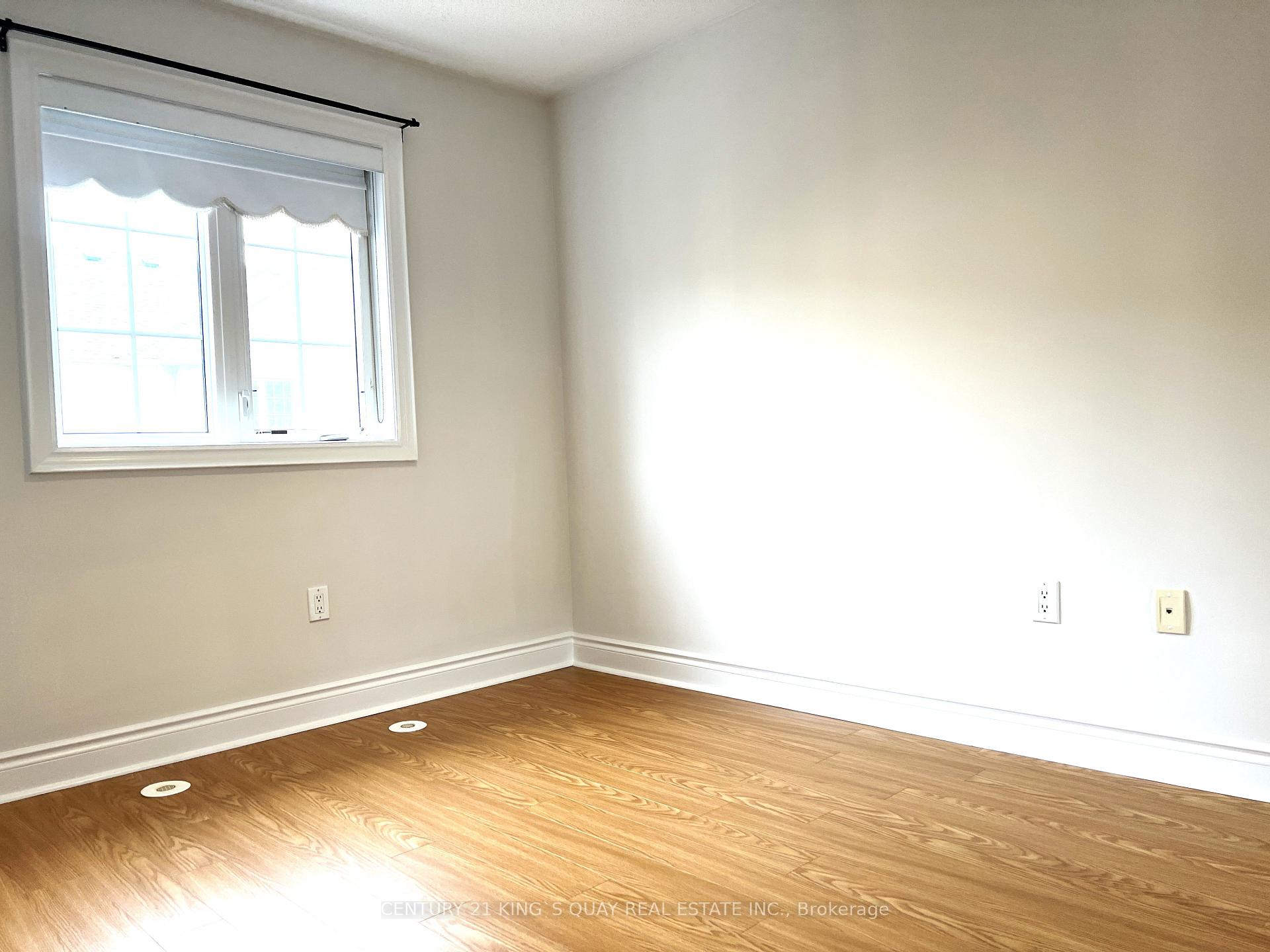 Photo 19 of 184 Legends Way, Markham, Unionville — HOMEH