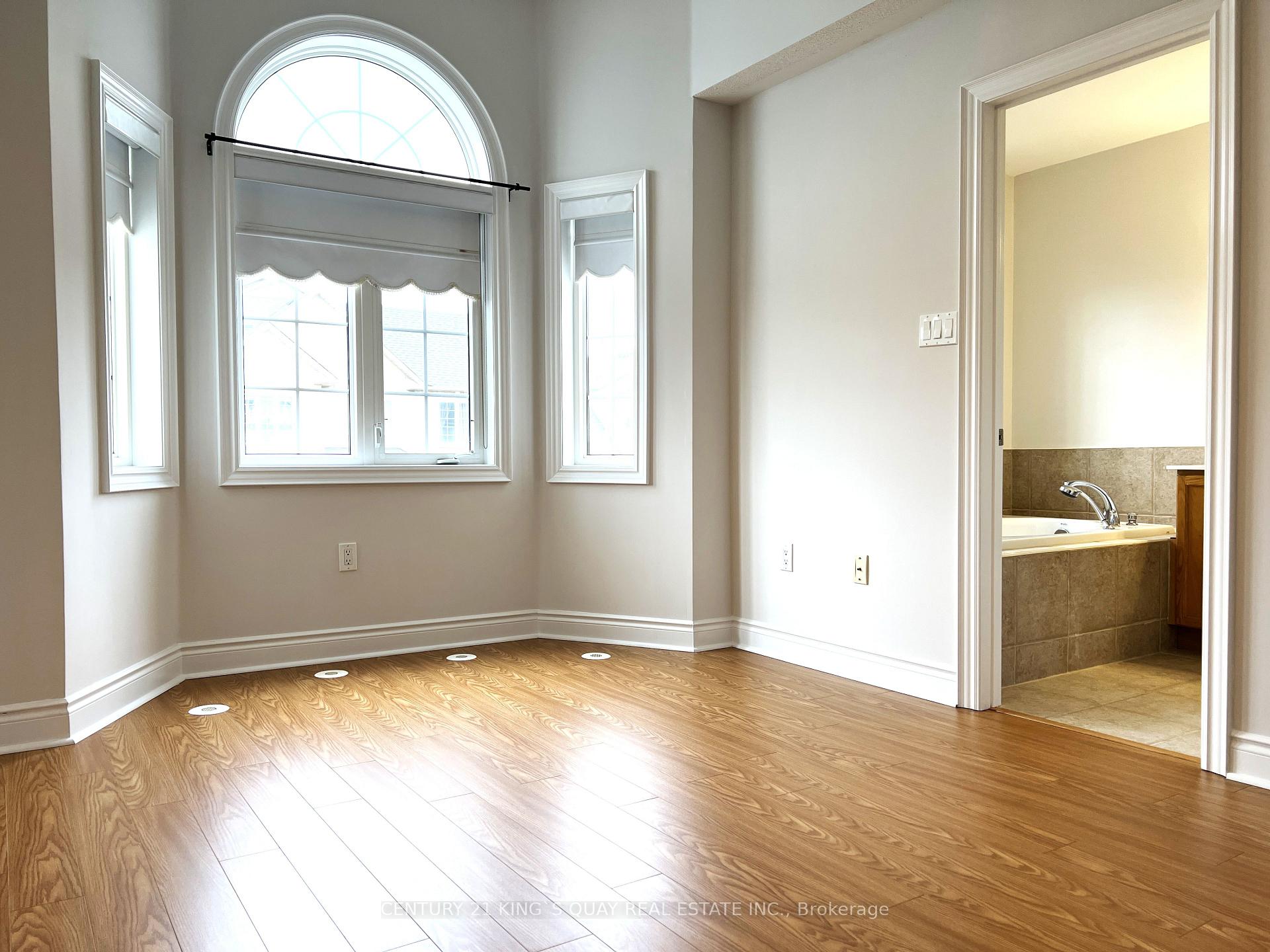 Photo 27 of 184 Legends Way, Markham, Unionville — HOMEH
