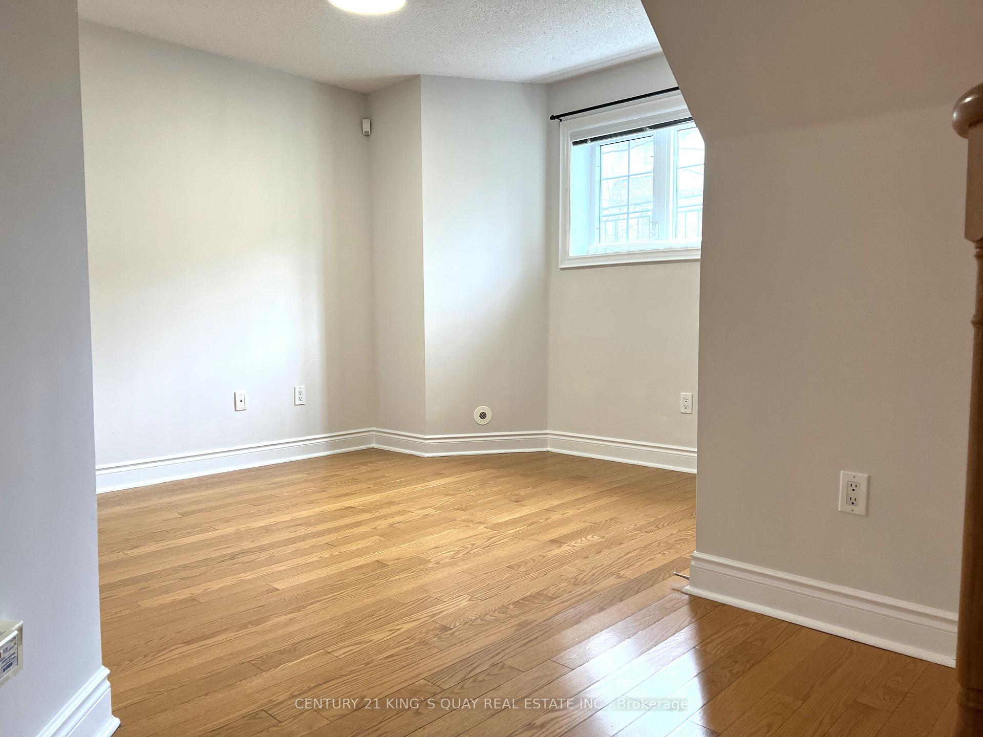 Photo 30 of 184 Legends Way, Markham, Unionville — HOMEH