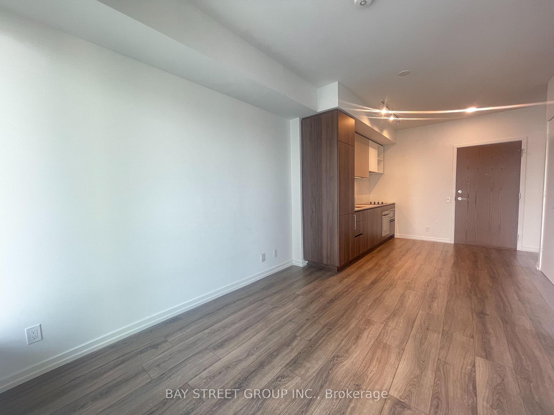 Photo 5 of Unit 2710, 7890 Jane Street, Vaughan, Vaughan Corporate Centre — HOMEH