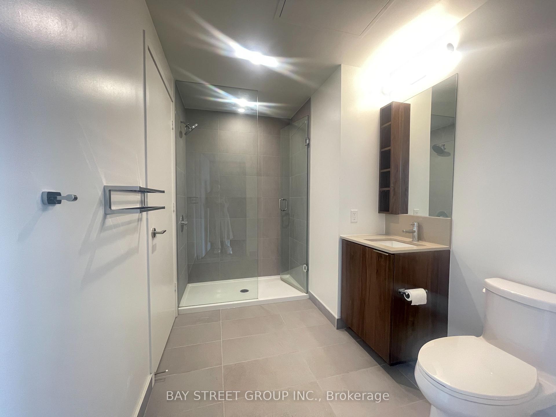 Photo 9 of Unit 2710, 7890 Jane Street, Vaughan, Vaughan Corporate Centre — HOMEH