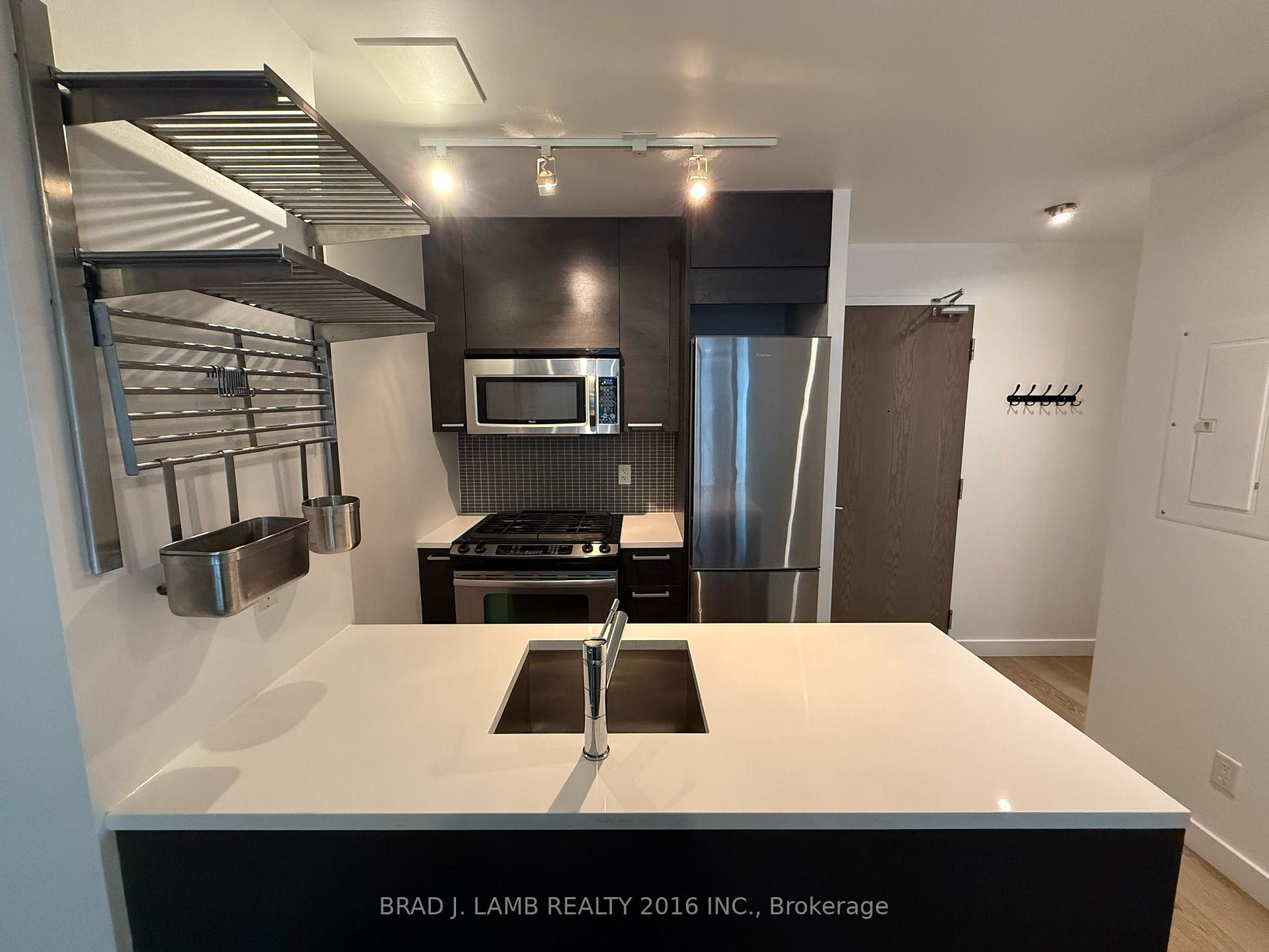 Photo 5 of Unit 516, 90 Broadview Avenue, Toronto, South Riverdale — HOMEH