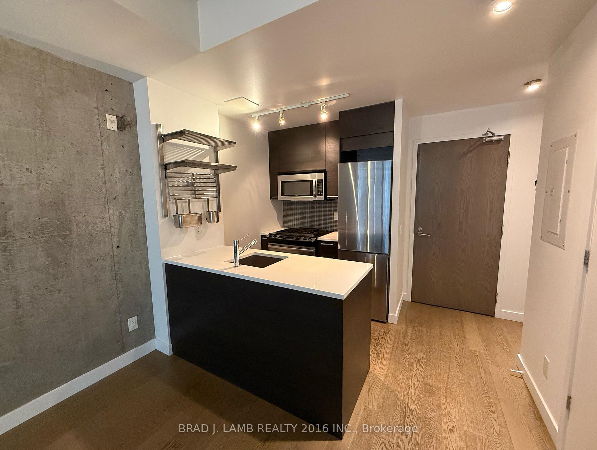 Photo 6 of Unit 516, 90 Broadview Avenue, Toronto, South Riverdale — HOMEH