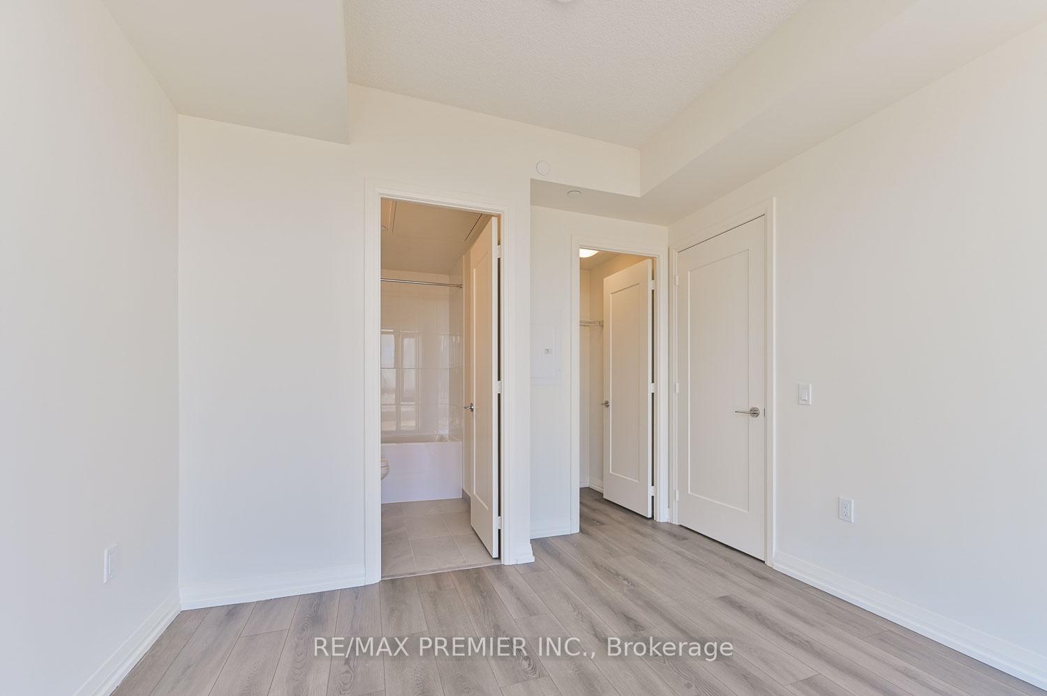 Photo 19 of Unit 415, 27 Korda Gate, Vaughan, Vellore Village — HOMEH