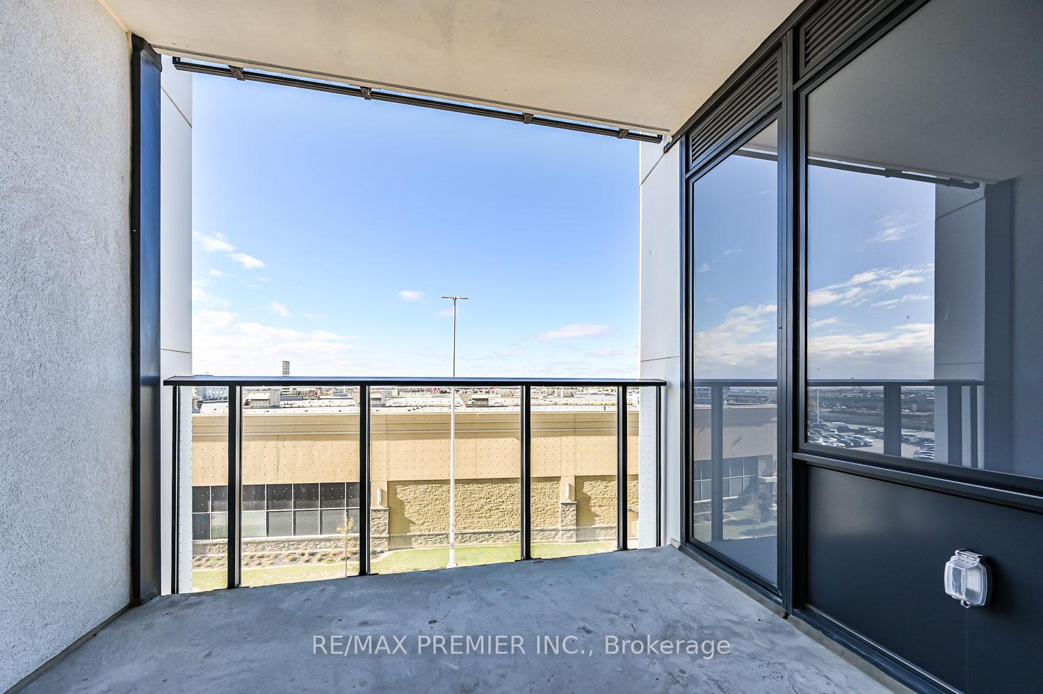 Photo 48 of Unit 415, 27 Korda Gate, Vaughan, Vellore Village — HOMEH