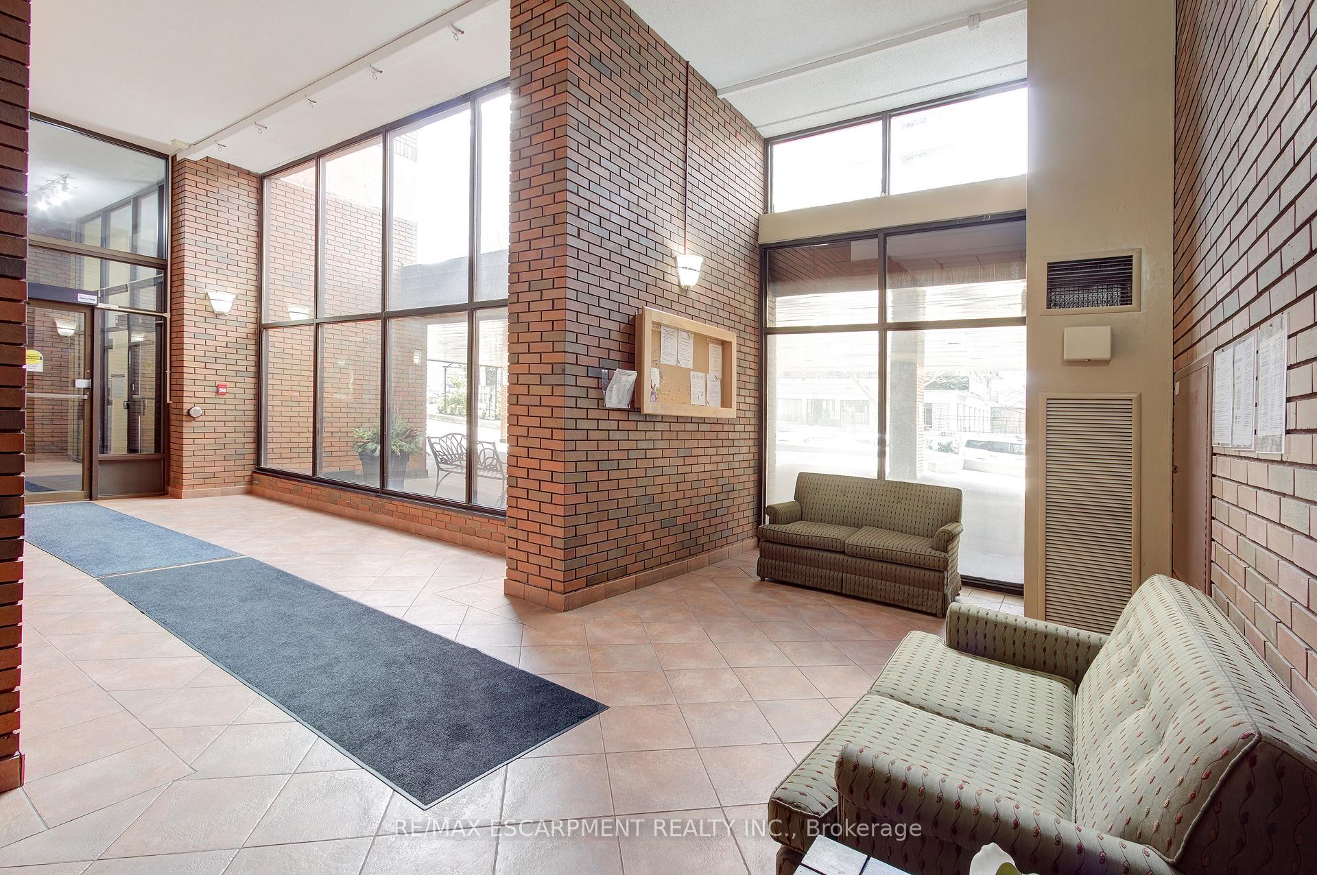Photo 8 of Unit 1406, 222 Jackson Street W, Hamilton, Durand — HOMEH