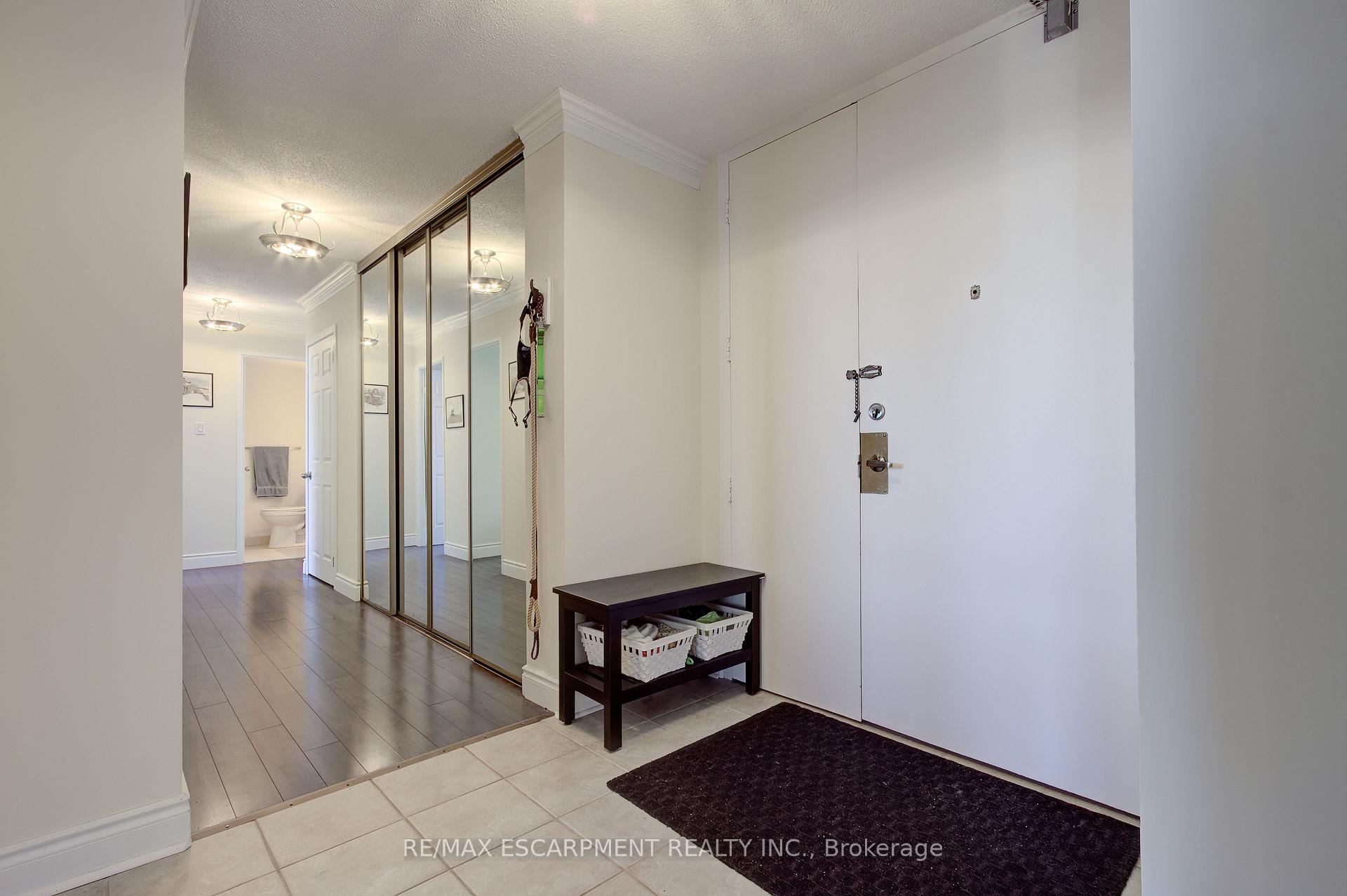 Photo 11 of Unit 1406, 222 Jackson Street W, Hamilton, Durand — HOMEH