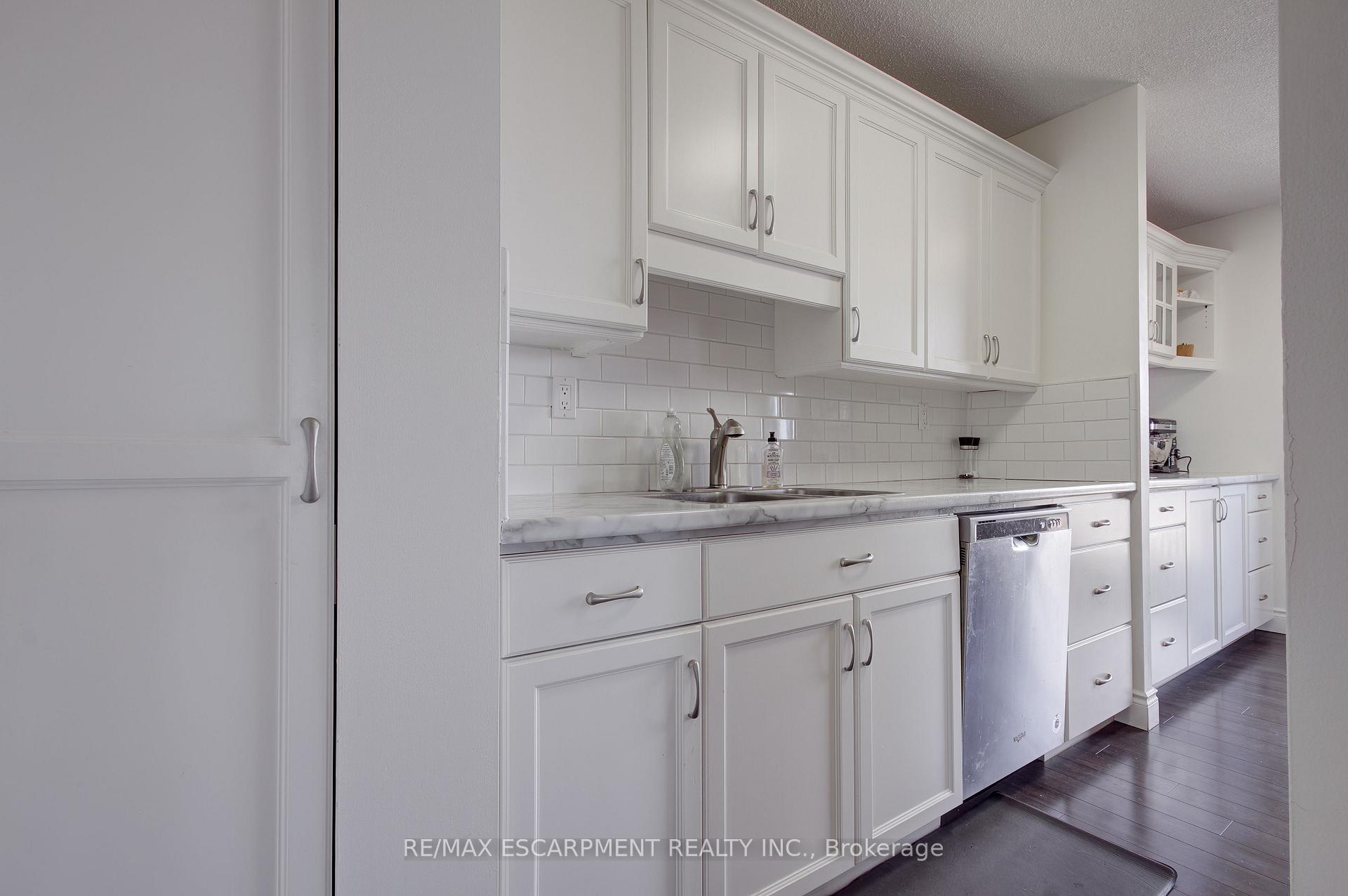 Photo 16 of Unit 1406, 222 Jackson Street W, Hamilton, Durand — HOMEH