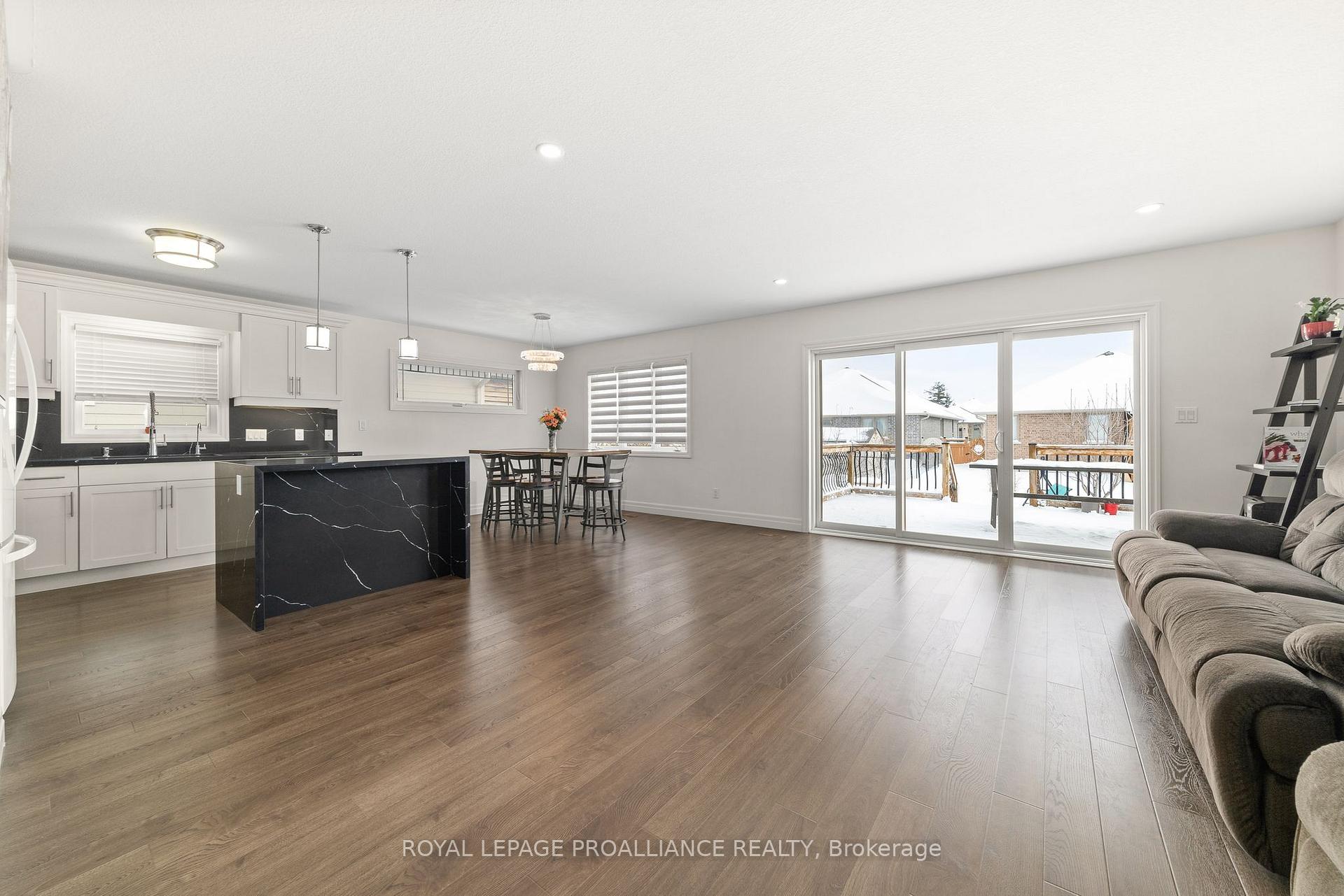 Photo 6 of 49 Tessa Boulevard, Belleville, Belleville Ward — HOMEH