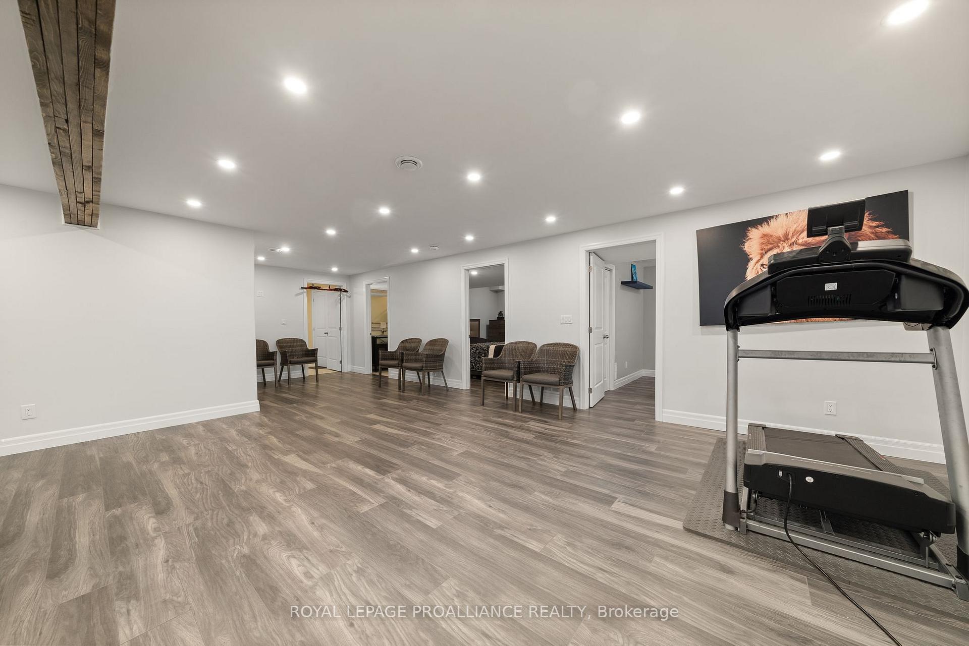 Photo 33 of 49 Tessa Boulevard, Belleville, Belleville Ward — HOMEH