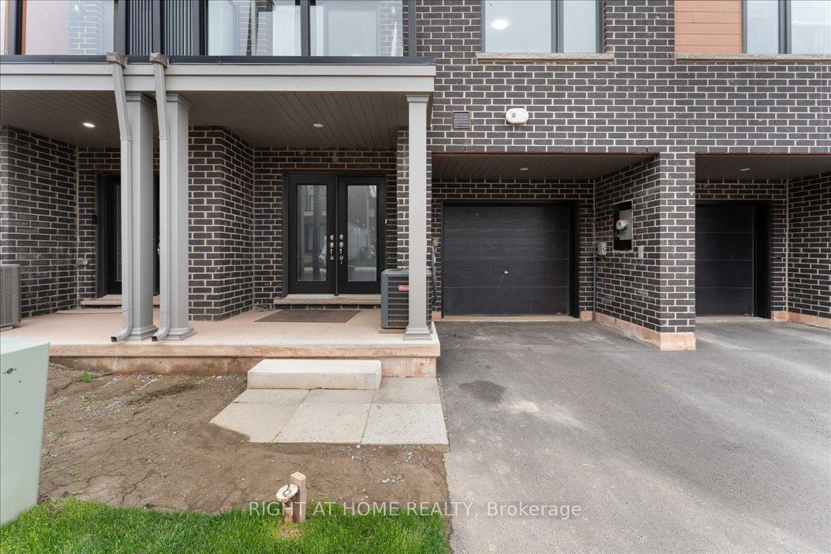 Photo 23 of 52 Dryden Lane, Hamilton, McQuesten — HOMEH