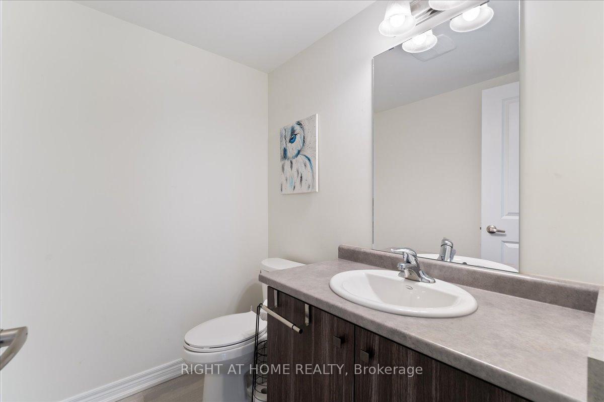 Photo 29 of 52 Dryden Lane, Hamilton, McQuesten — HOMEH