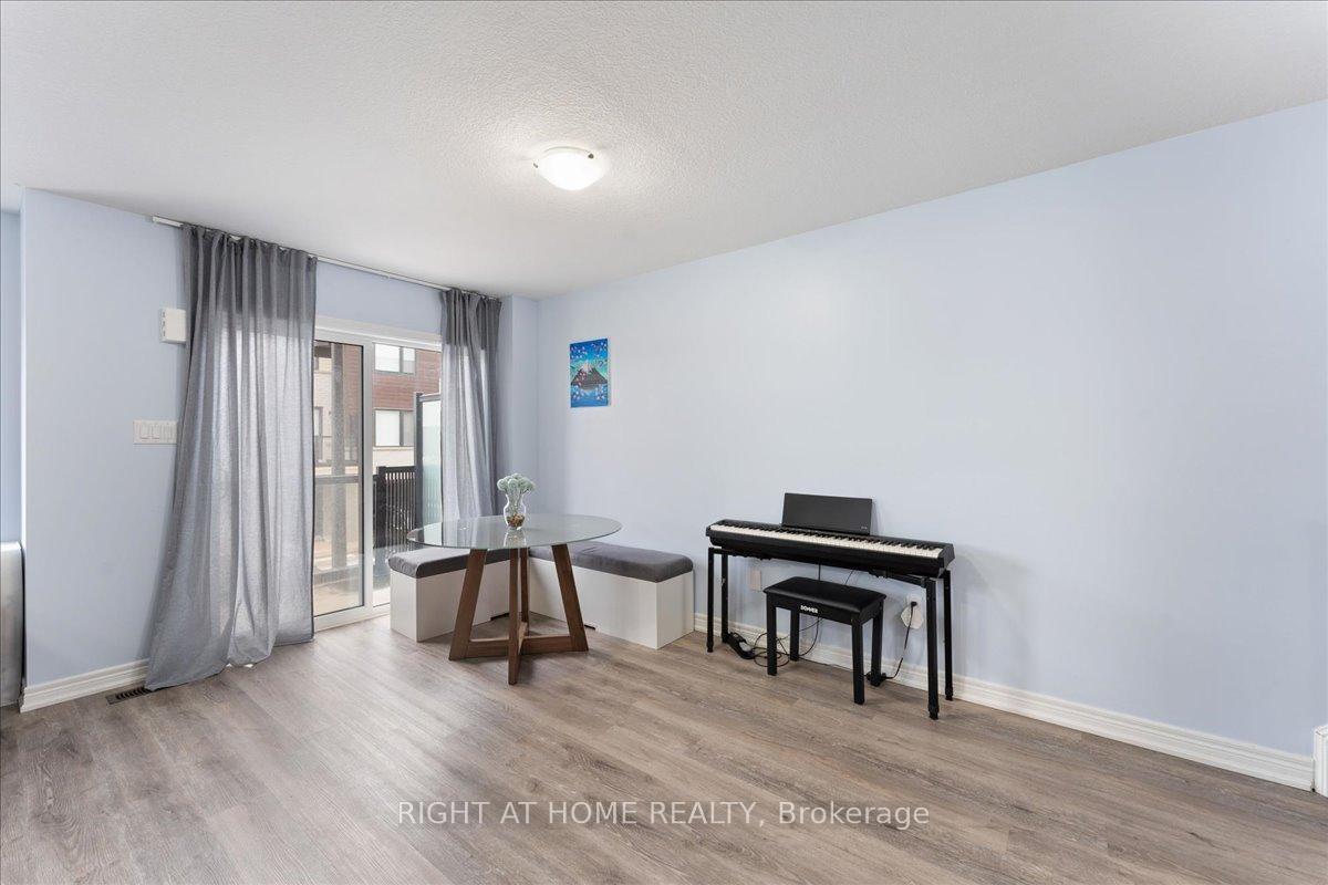 Photo 40 of 52 Dryden Lane, Hamilton, McQuesten — HOMEH