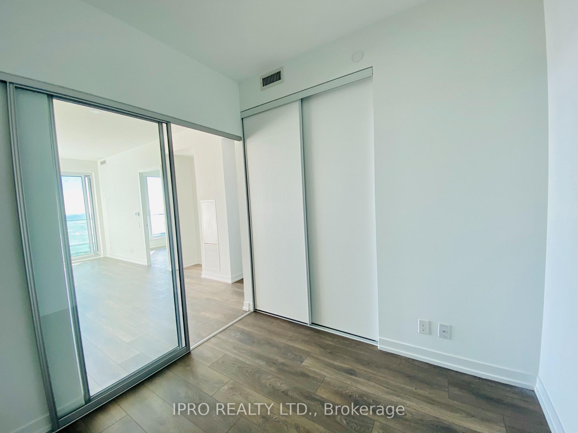 Photo 8 of Unit 5907, 5 Buttermill Avenue, Vaughan, Vaughan Corporate Centre — HOMEH