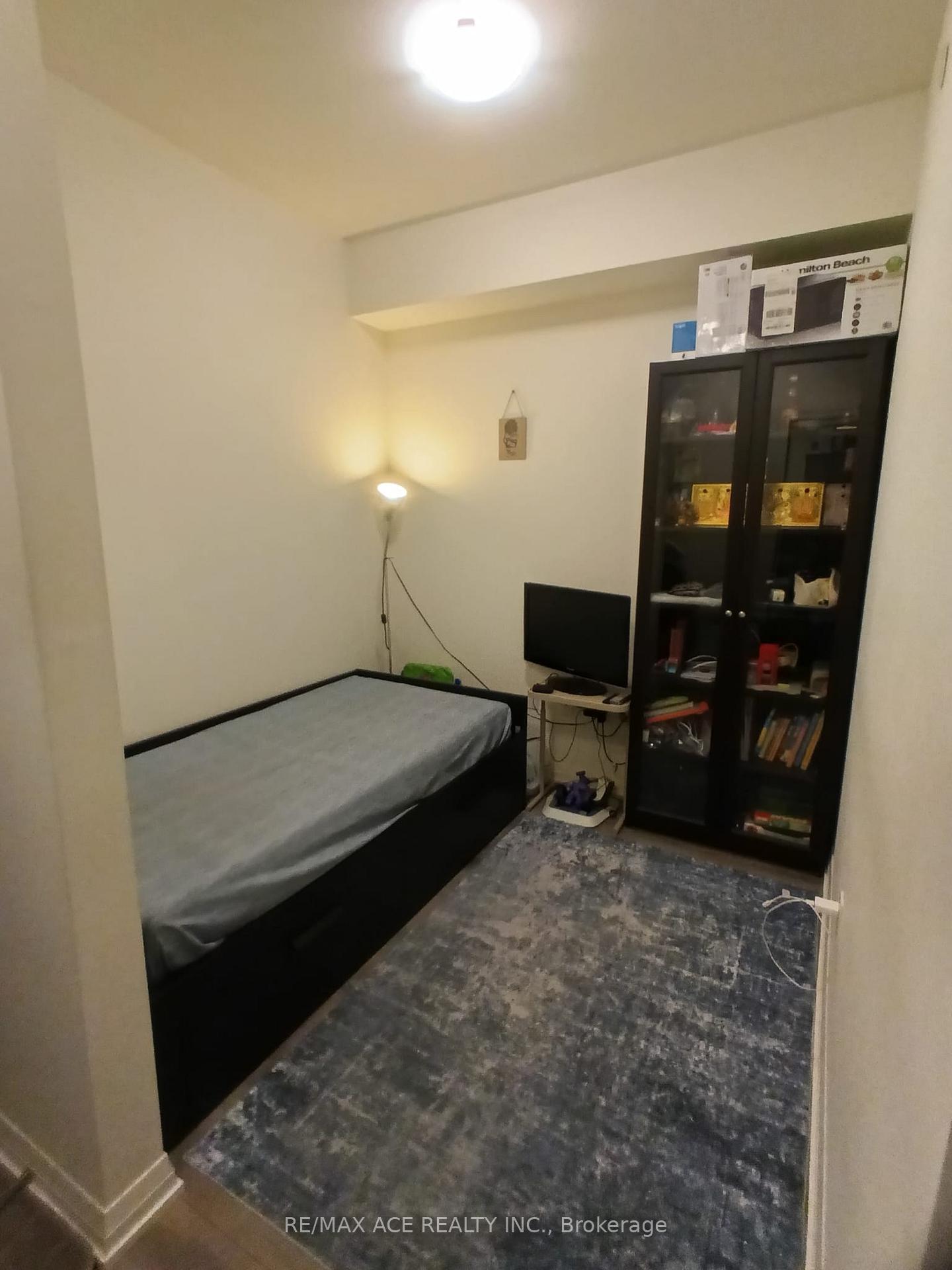 Photo 9 of Unit 1210, 9000 Jane Street E, Vaughan, Vellore Village — HOMEH