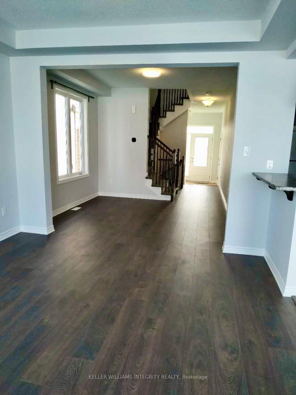 Photo 8 of 2291 Watercolours Way, Ottawa, Barrhaven - Half Moon Bay — HOMEH