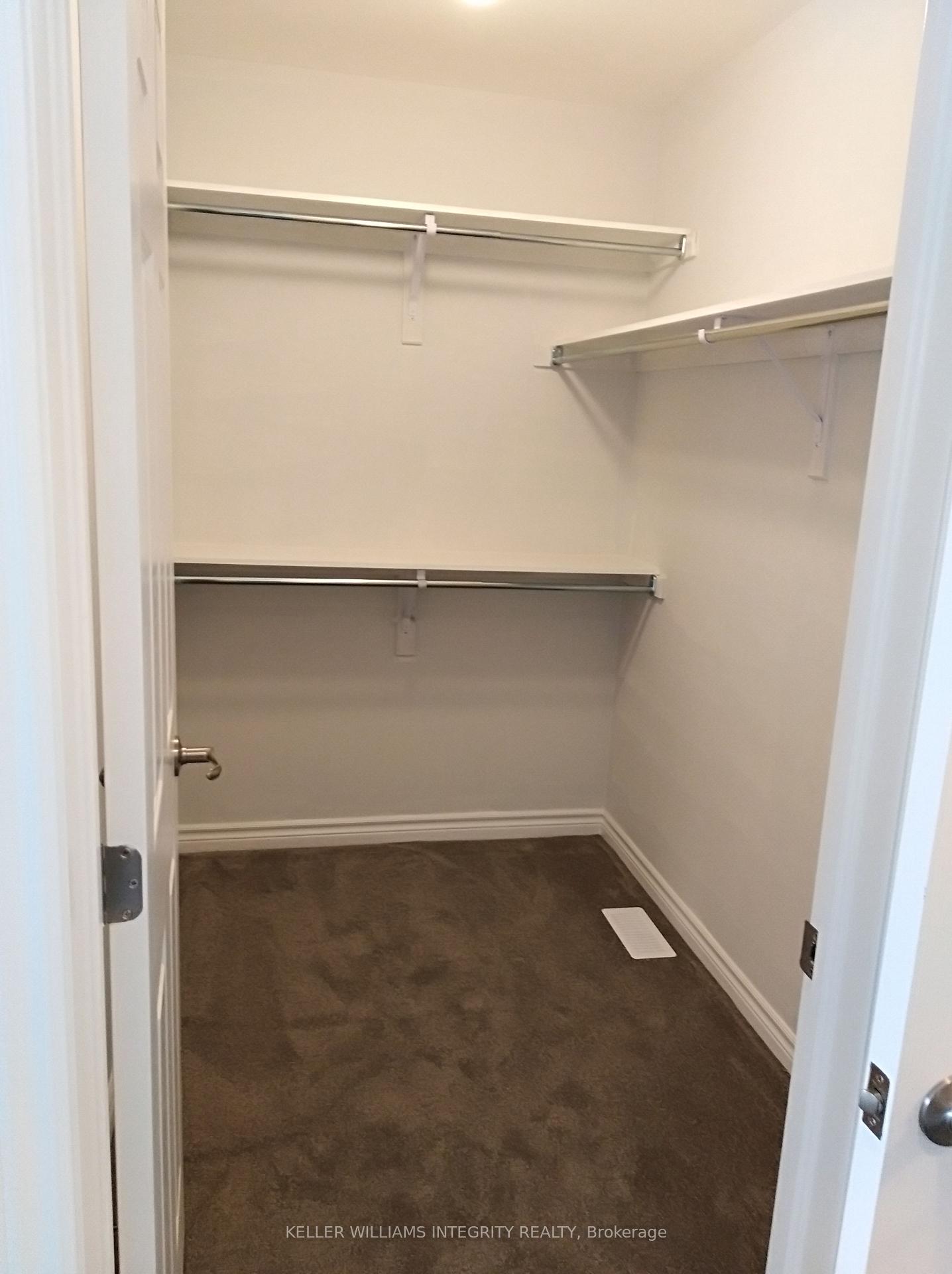 Photo 11 of 2291 Watercolours Way, Ottawa, Barrhaven - Half Moon Bay — HOMEH