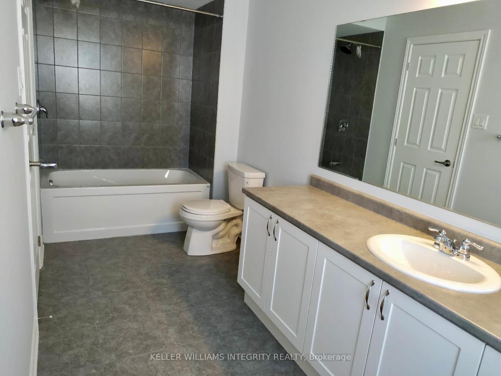 Photo 12 of 2291 Watercolours Way, Ottawa, Barrhaven - Half Moon Bay — HOMEH