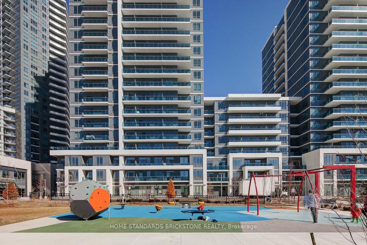 Photo 2 of Unit 2802, 7171 Yonge Street, Markham, Thornhill — HOMEH