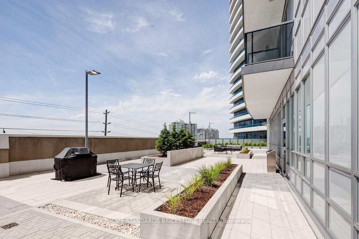 Photo 5 of Unit 2802, 7171 Yonge Street, Markham, Thornhill — HOMEH