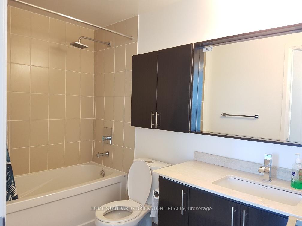 Photo 19 of Unit 2802, 7171 Yonge Street, Markham, Thornhill — HOMEH