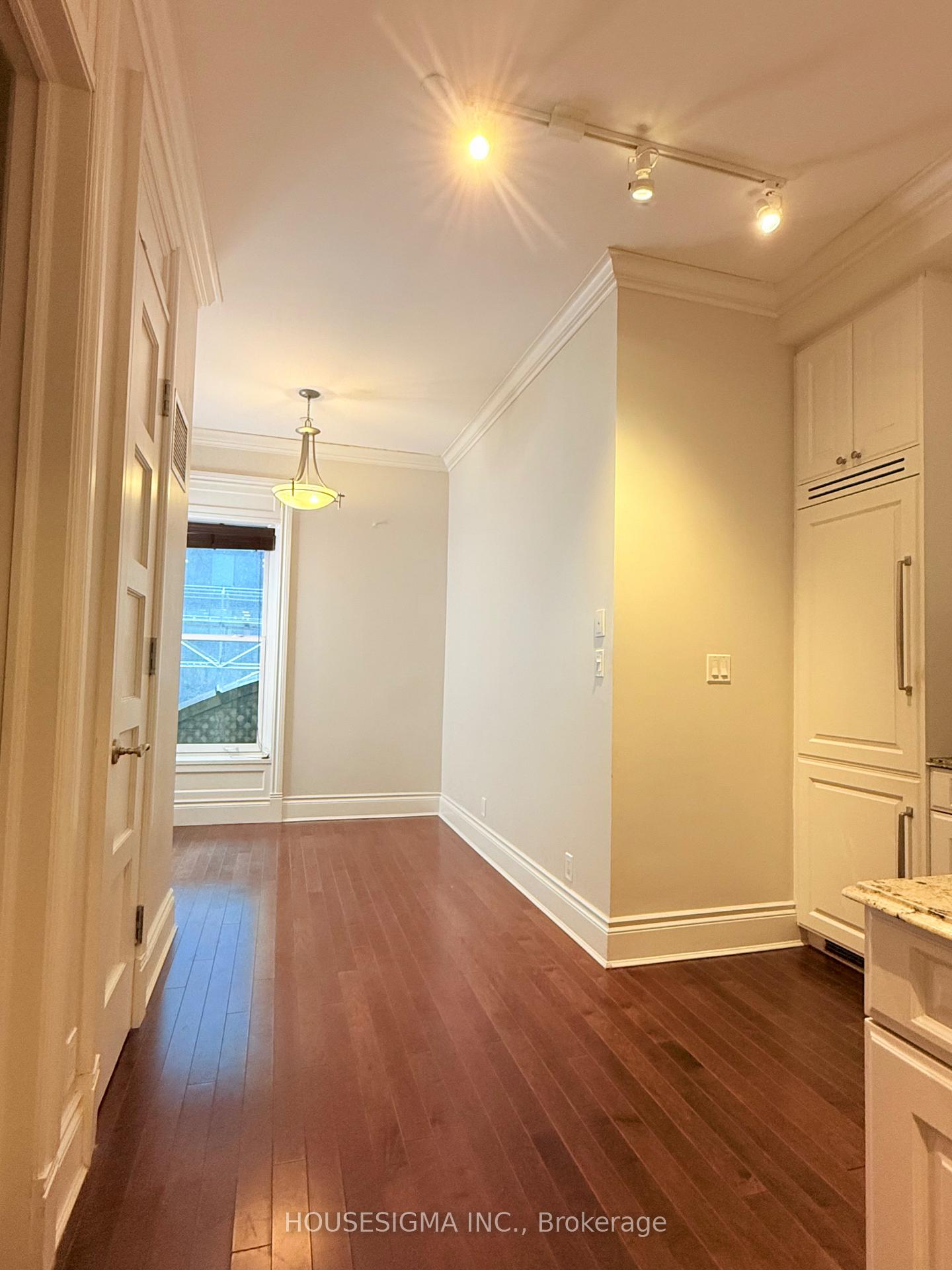 Photo 8 of Unit 417, 22 Leader Lane, Toronto, Church-Yonge Corridor — HOMEH